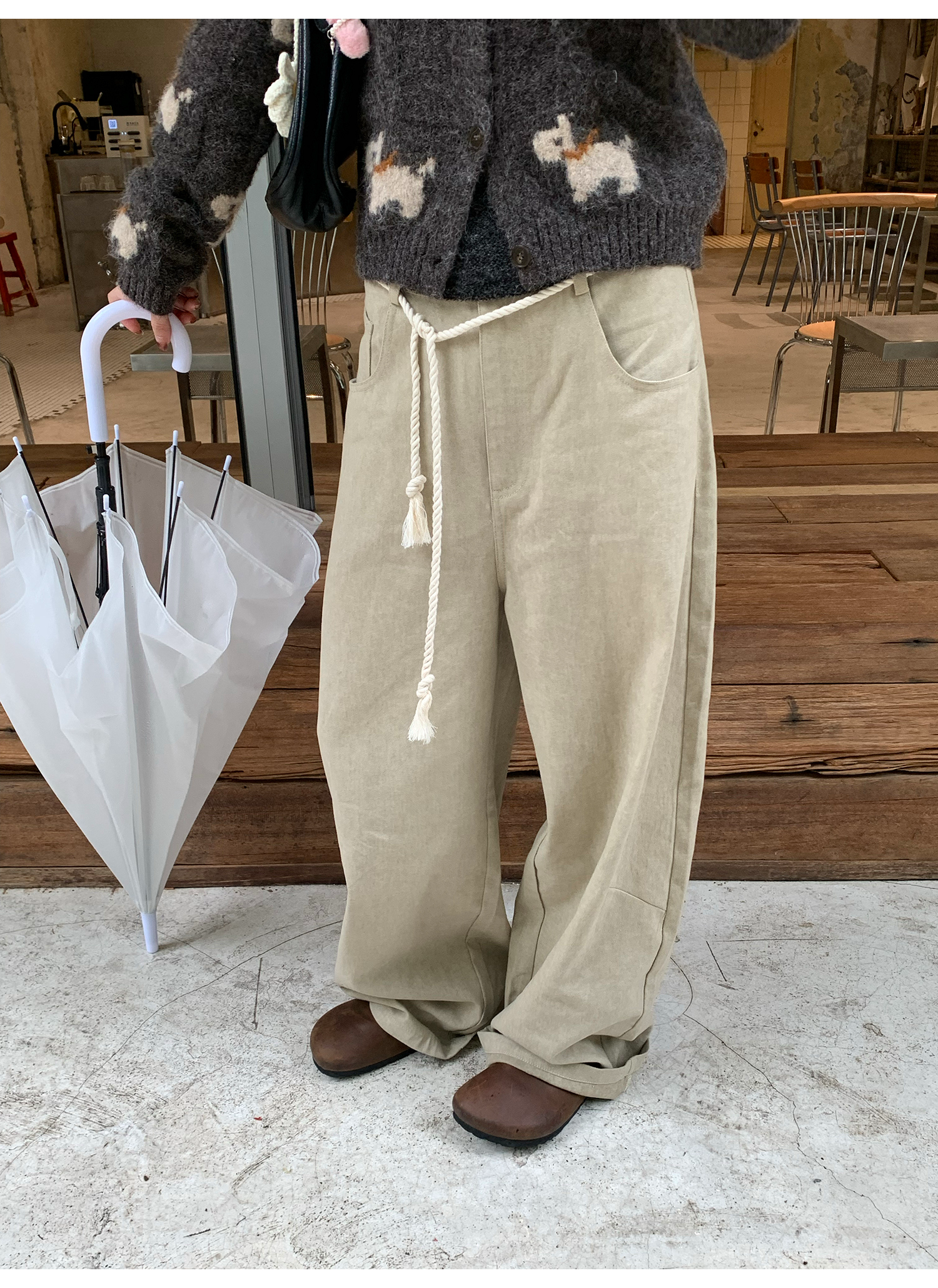 LelyMooch  定番で合わせやすい✨バックポケット パンツ  LEM170