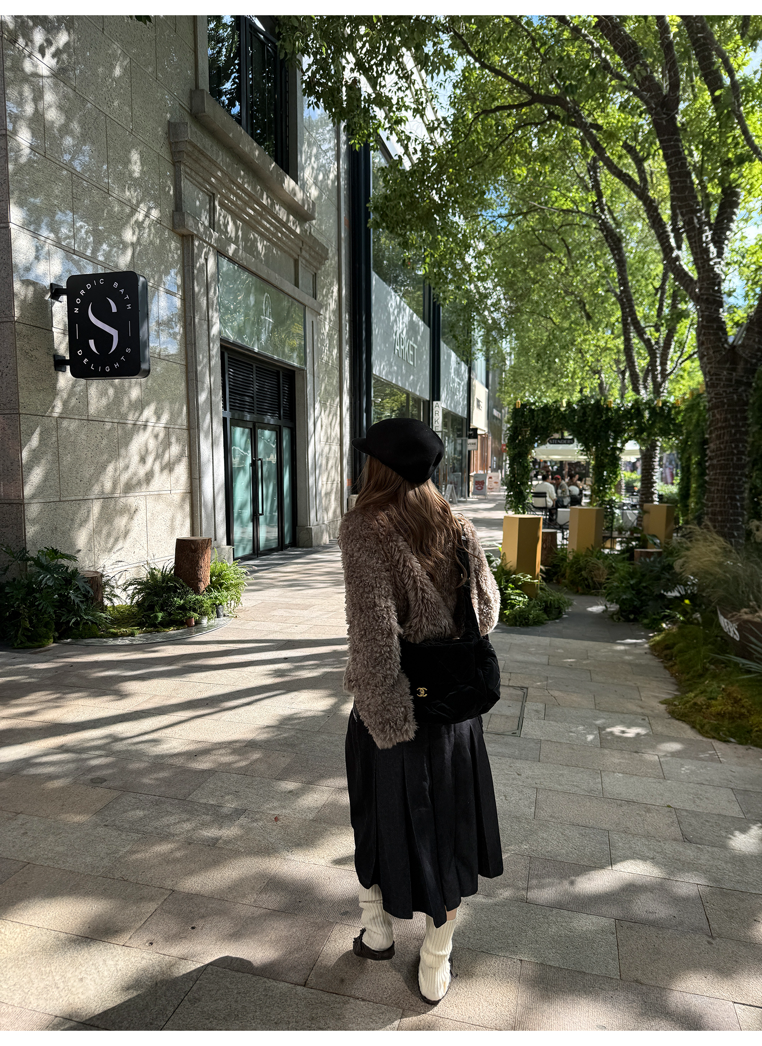 LelyMooch 黒プリーツスカート・ゴムウエスト  LEM277