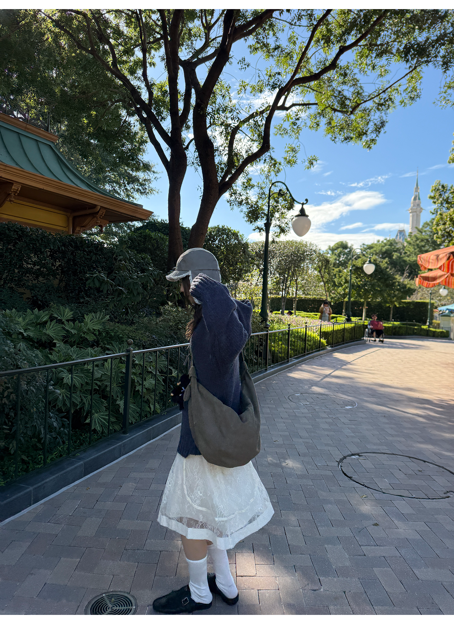 LelyMooch ハリ感レース×ドロストスカート  LEM239