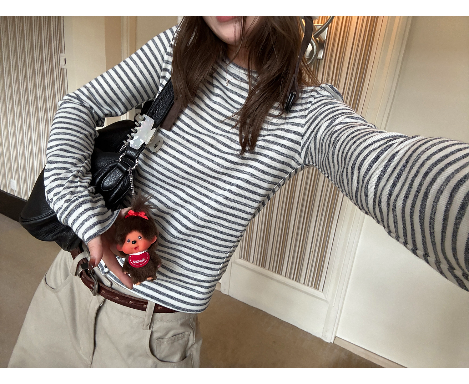 LelyMooch ふんわりグレーボーダーニット  LEM240