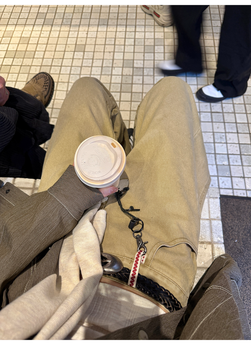 LelyMooch  膝タックロングパンツ  LEM075