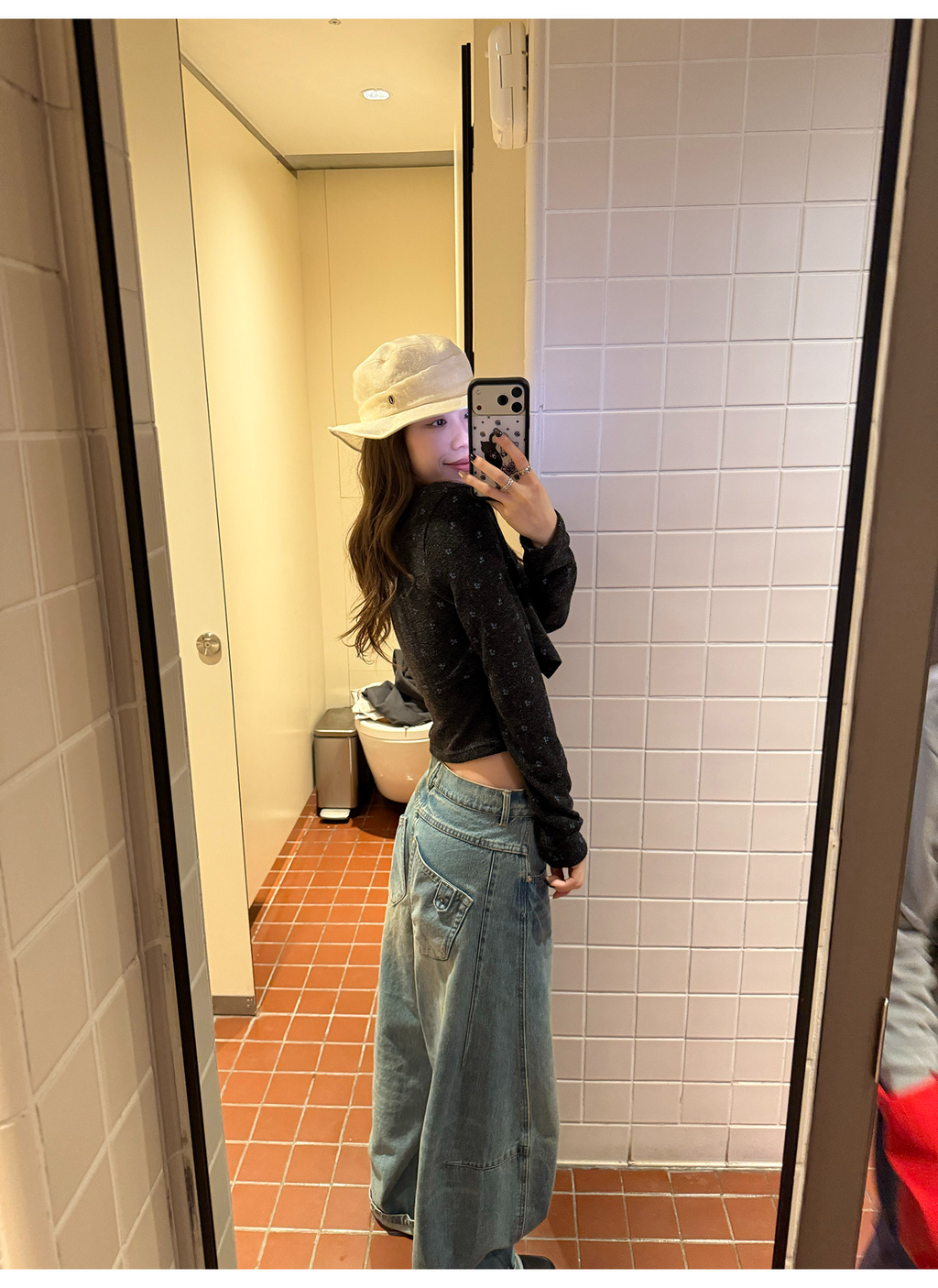 LelyMooch 春夏ムード漂う ひび割れ加工 カーブデニム  LEM316