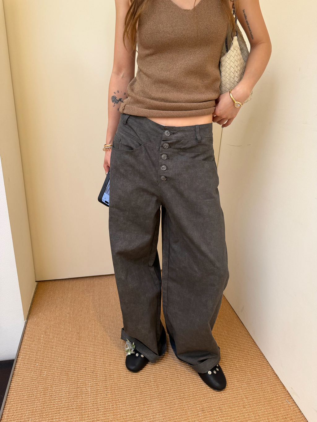 LelyMooch フロントボタンが映えるワイドパンツ  LEM358