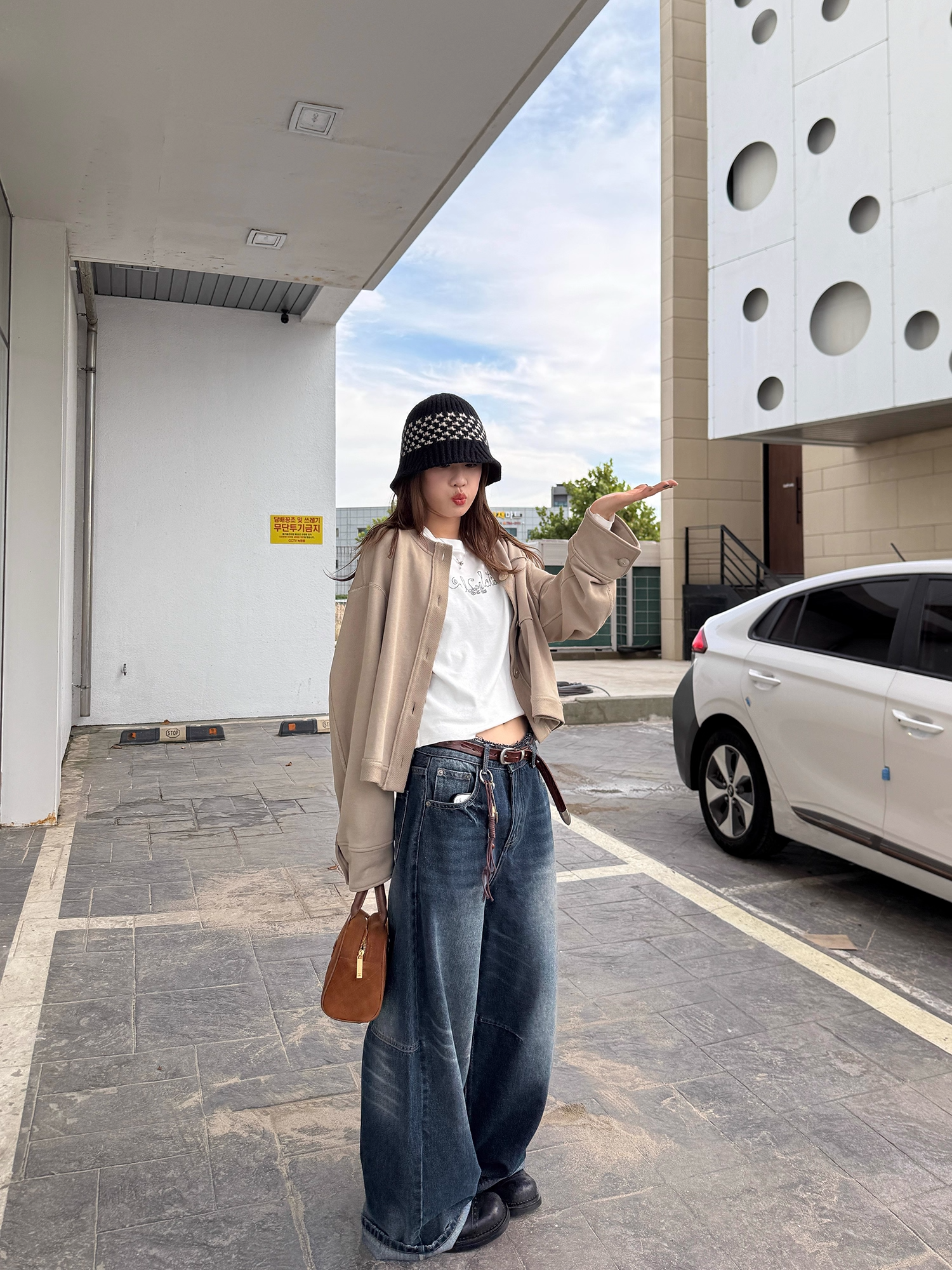 LelyMooch ヴィンテージ風 猫爪ワイドパンツ  LEM225