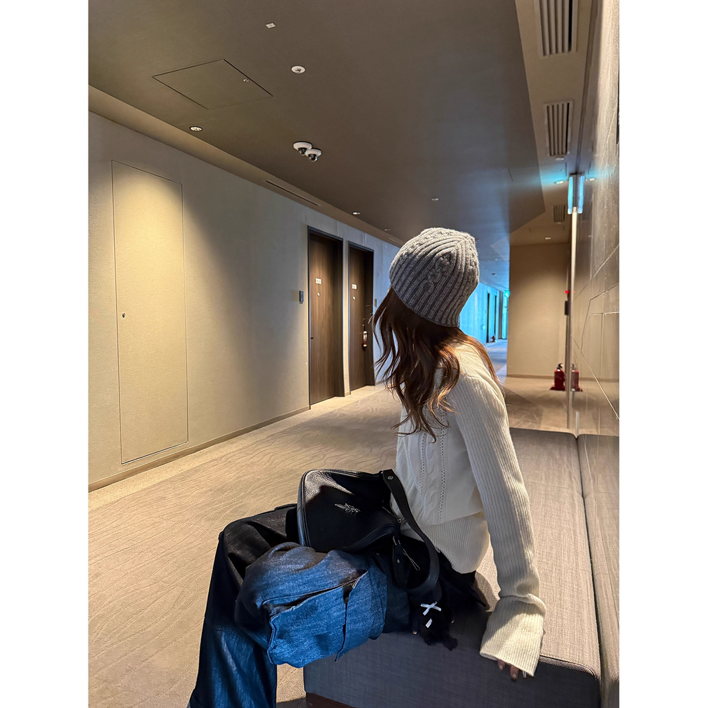 LelyMooch ウール100% ケーブルジップハイネックニット  LEM260