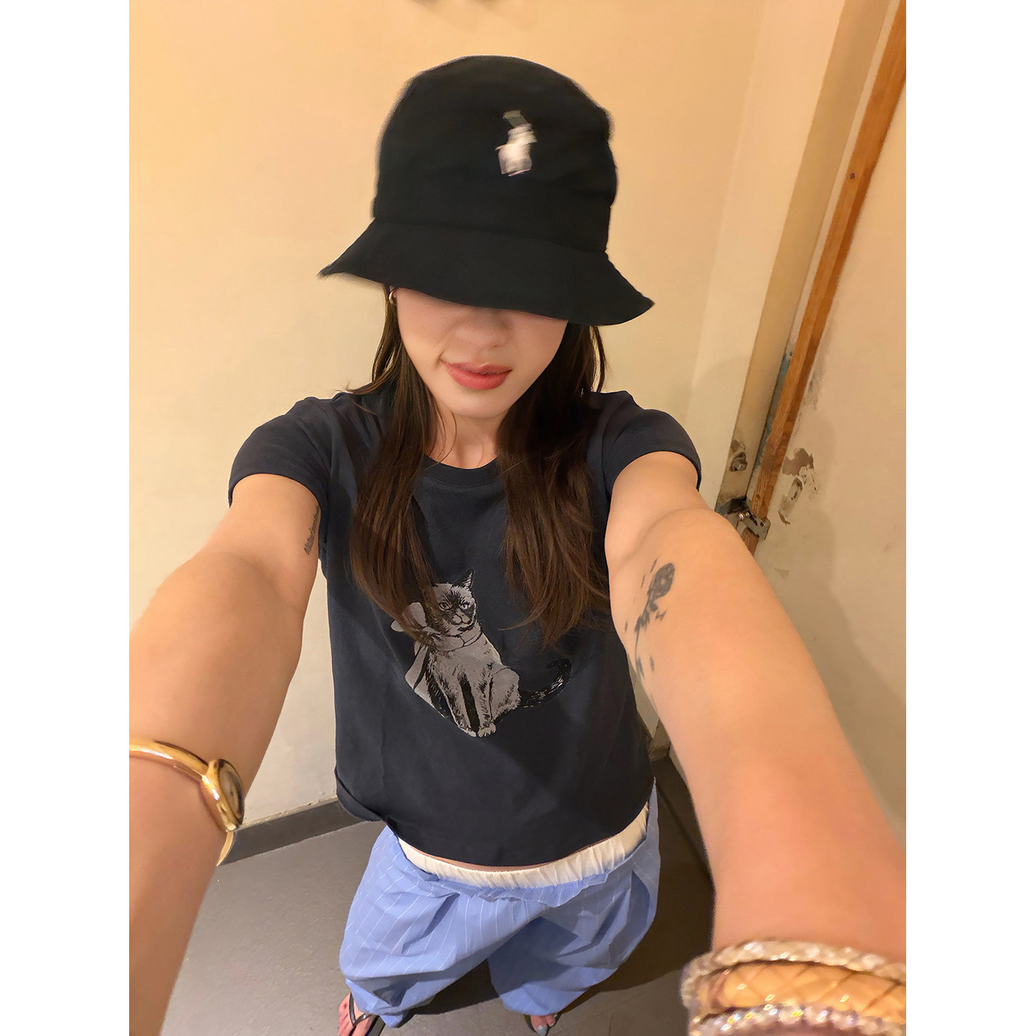 LelyMooch ヴィンテージ風キャットプリントTシャツ  LEM372