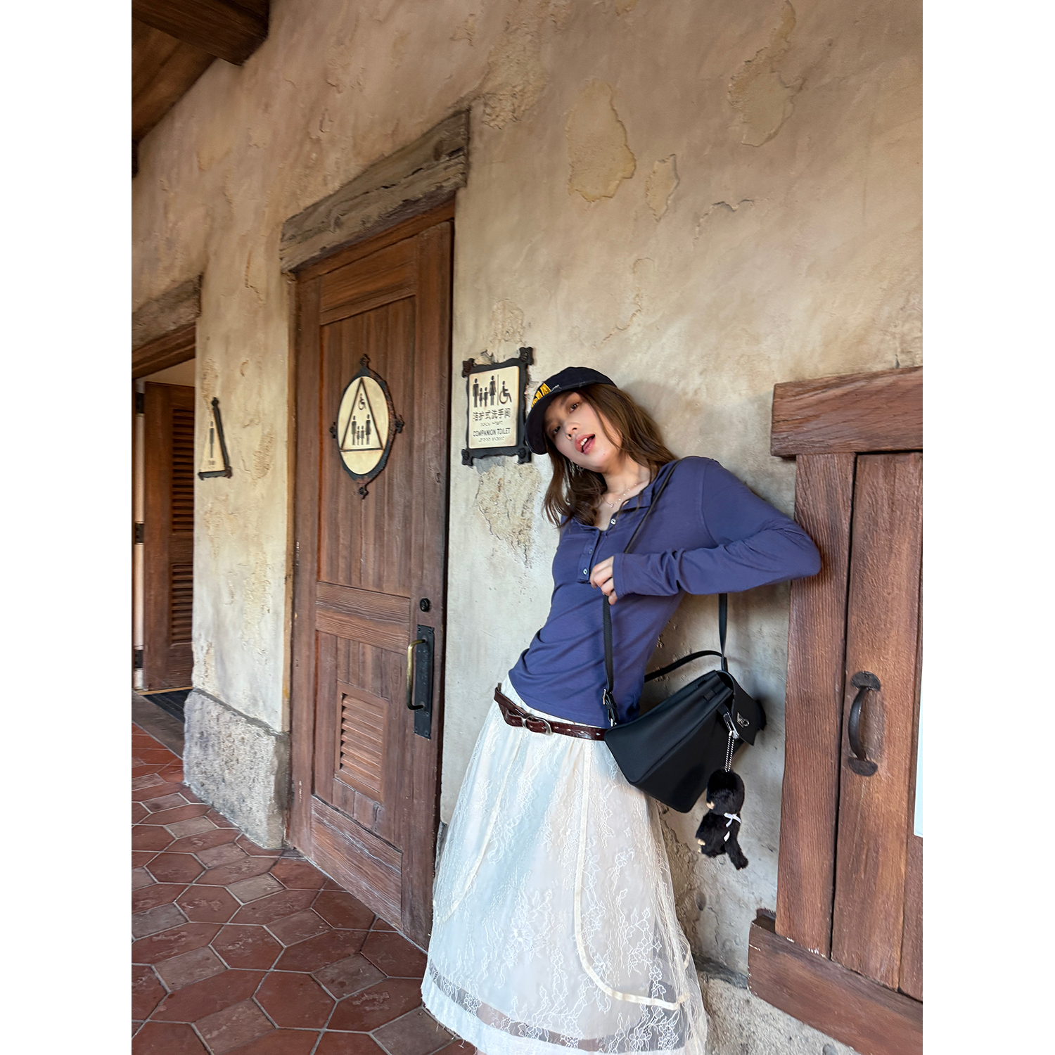 LelyMooch ヘンリーネック ウール混トップス  LEM236