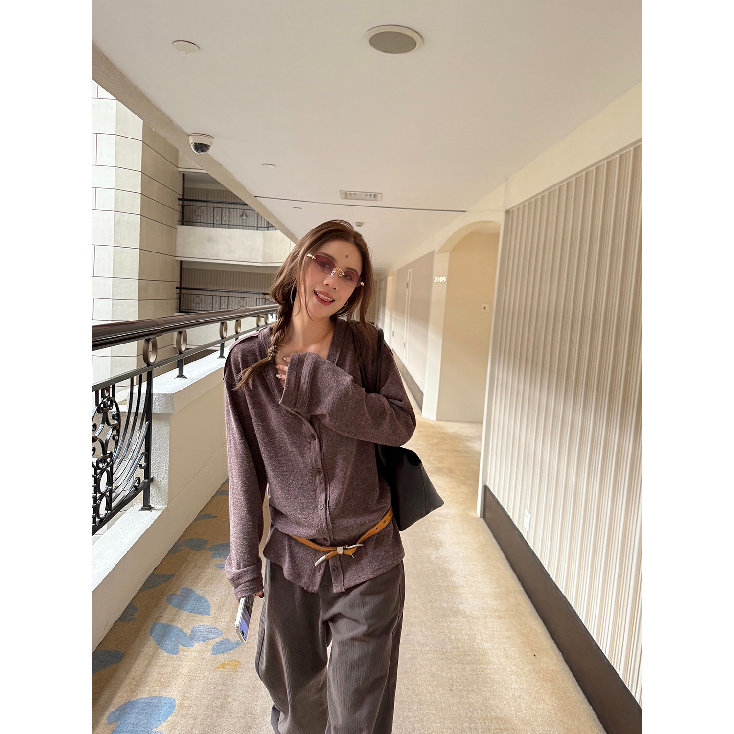 LelyMooch Vネック フェイクウールカーディガン 秋LEM234