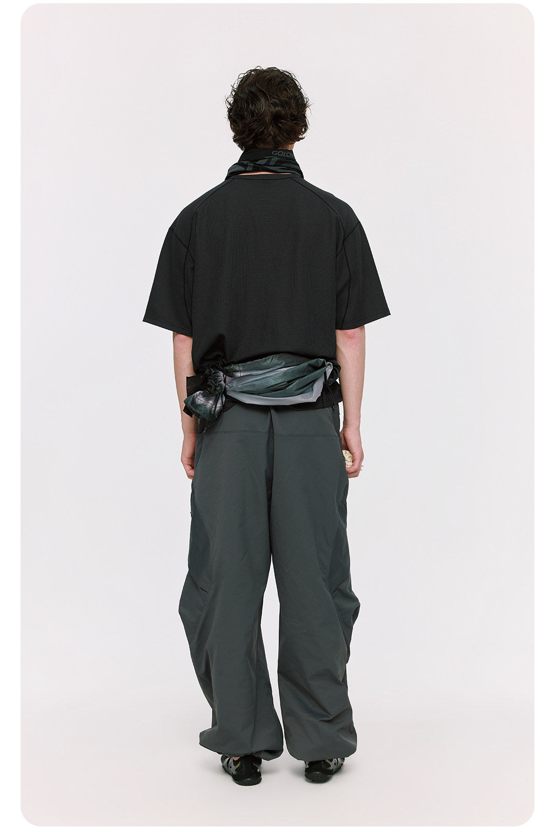 ゆったり着られる 配色ステッチ半袖Tシャツ  LOM074