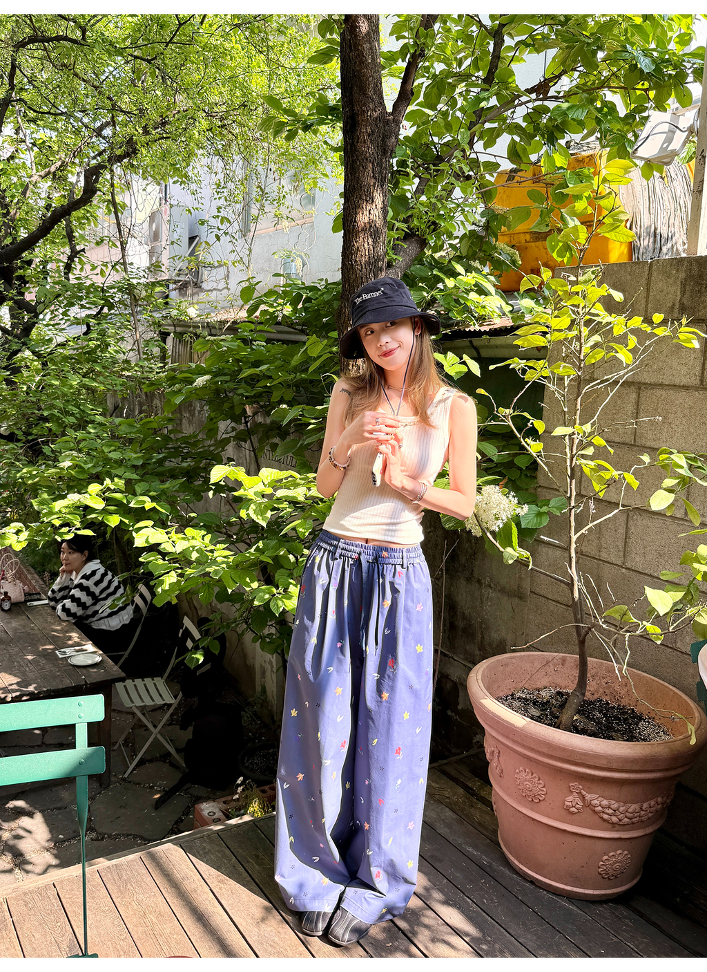 LelyMooch 花柄ワイドドロストパンツ  LEM166