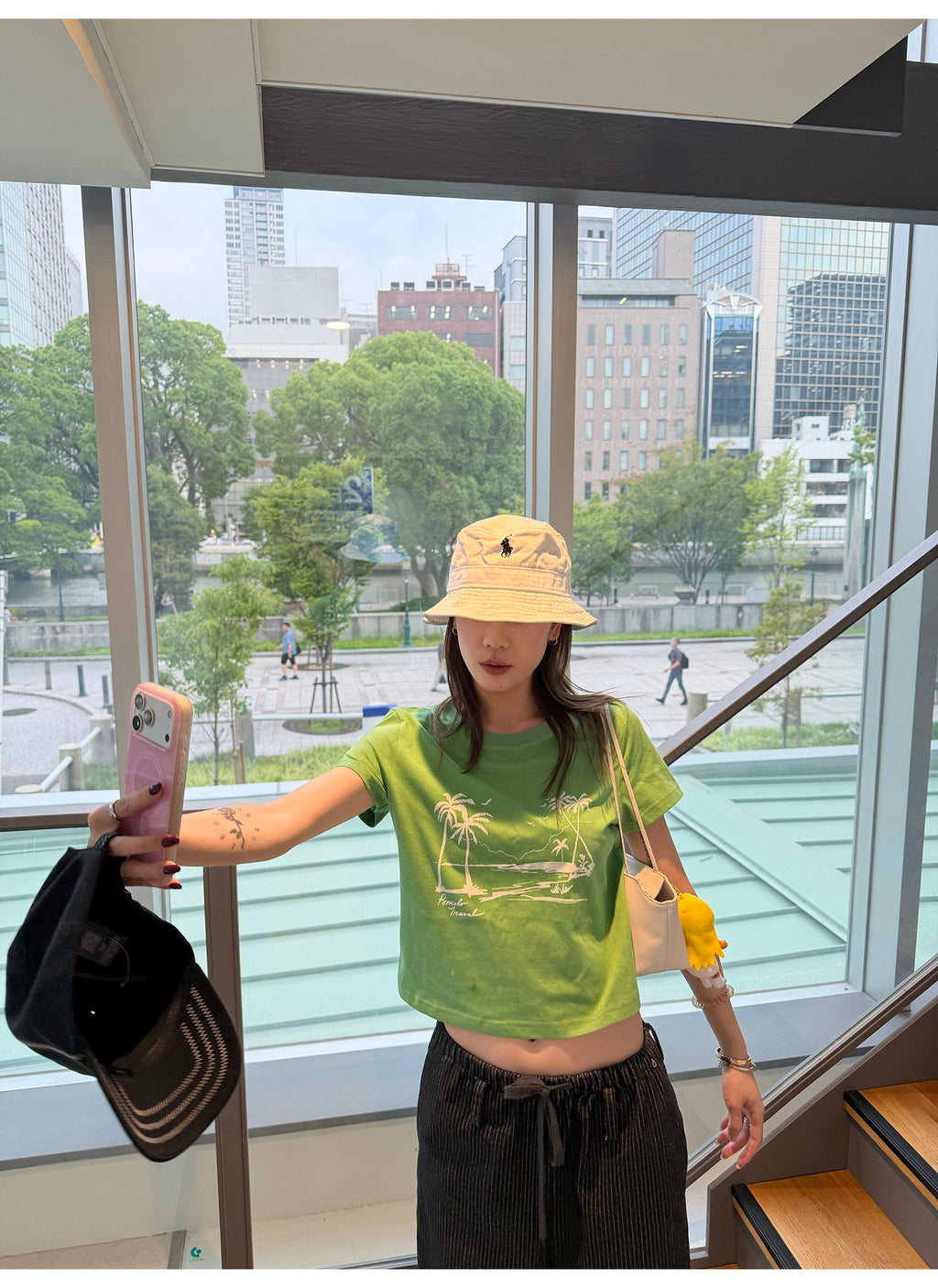 LelyMooch パームツリークロップドTシャツ  LEM376