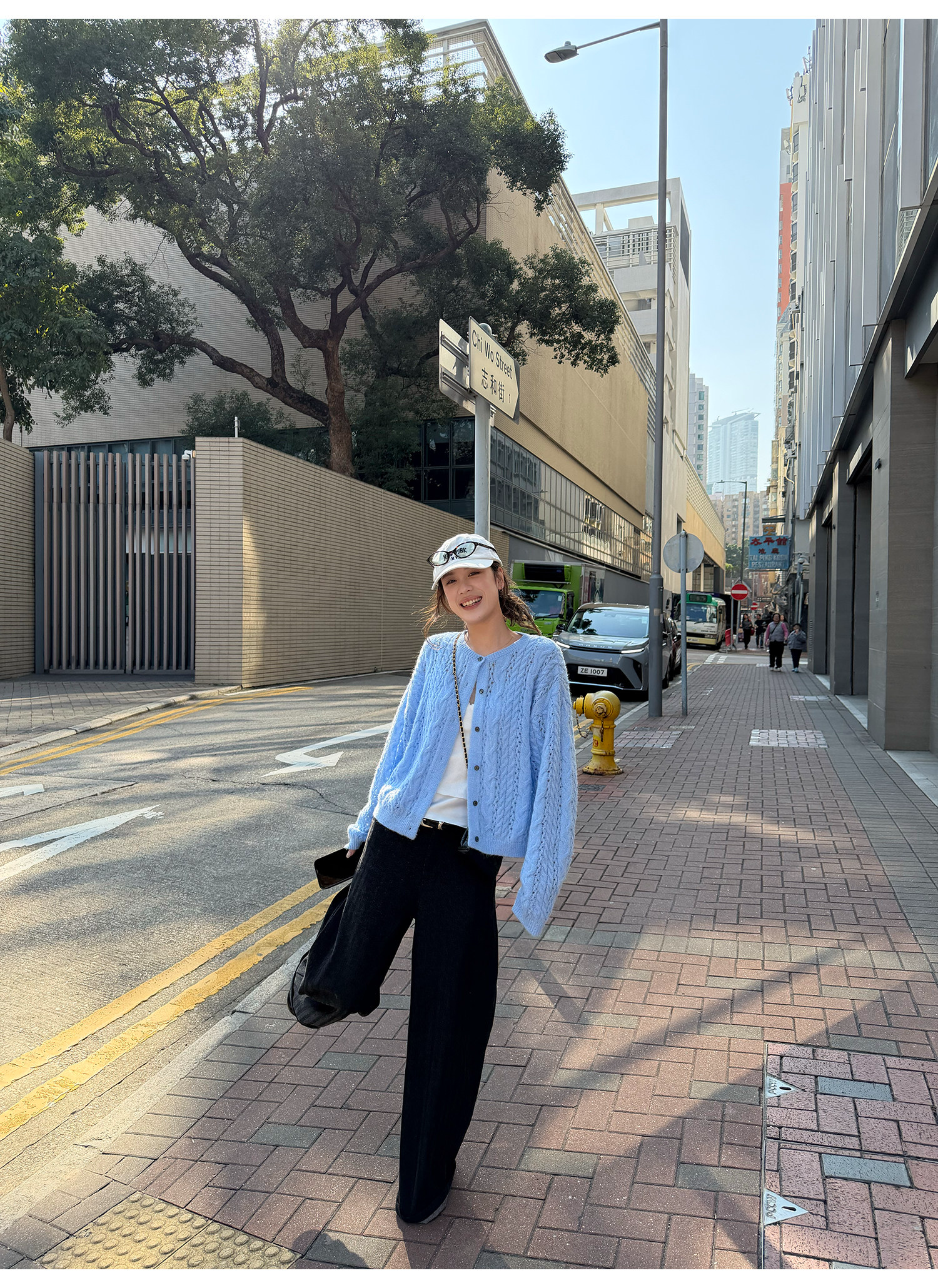 LelyMooch 黒グレー縞柄 すっきりストレートデニム　LEM319