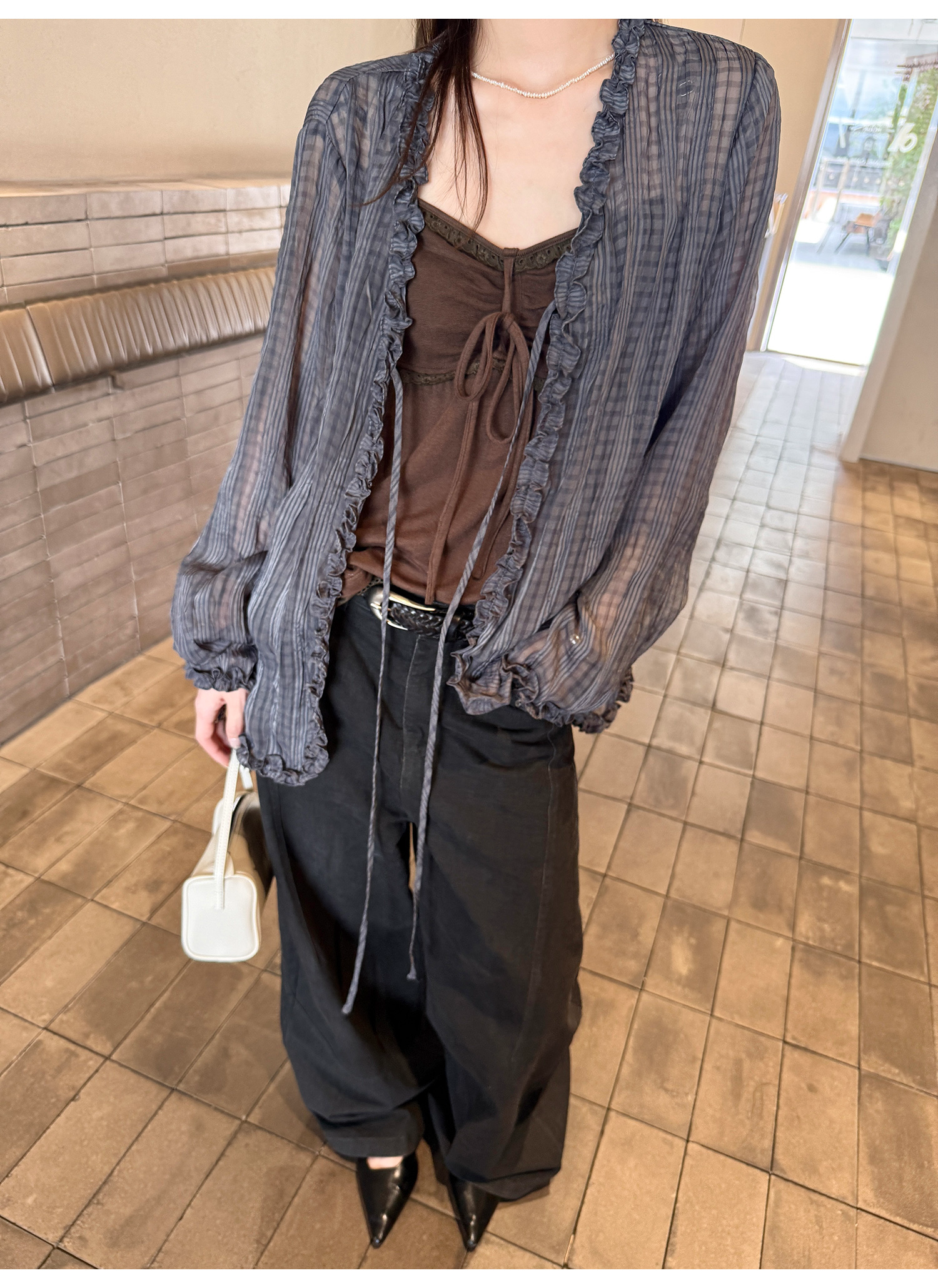 LelyMooch 刺繍入りテンセルキャミ  LEM206