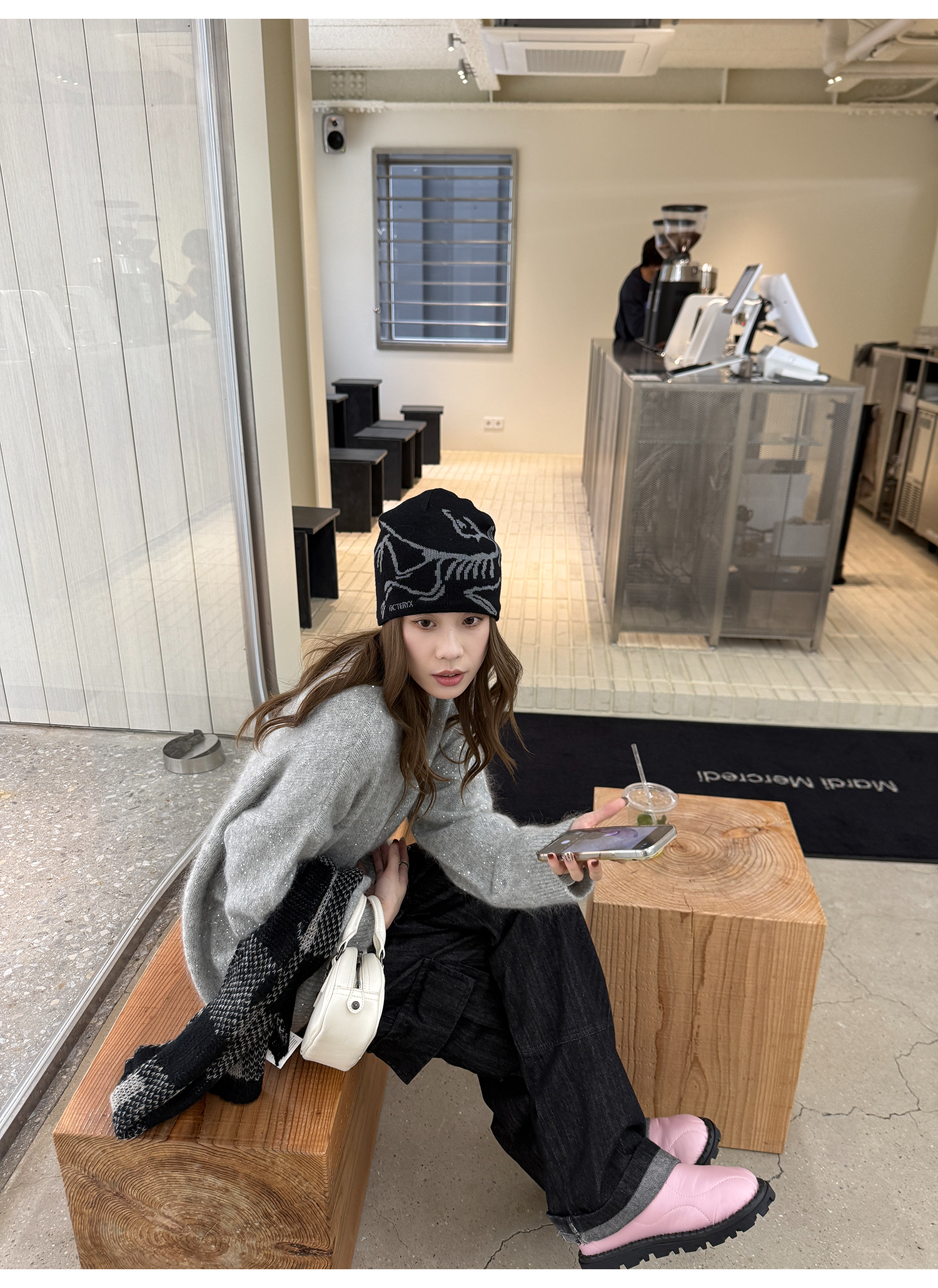 LelyMooch スパンコール入りカシミヤ混ニット  LEM267