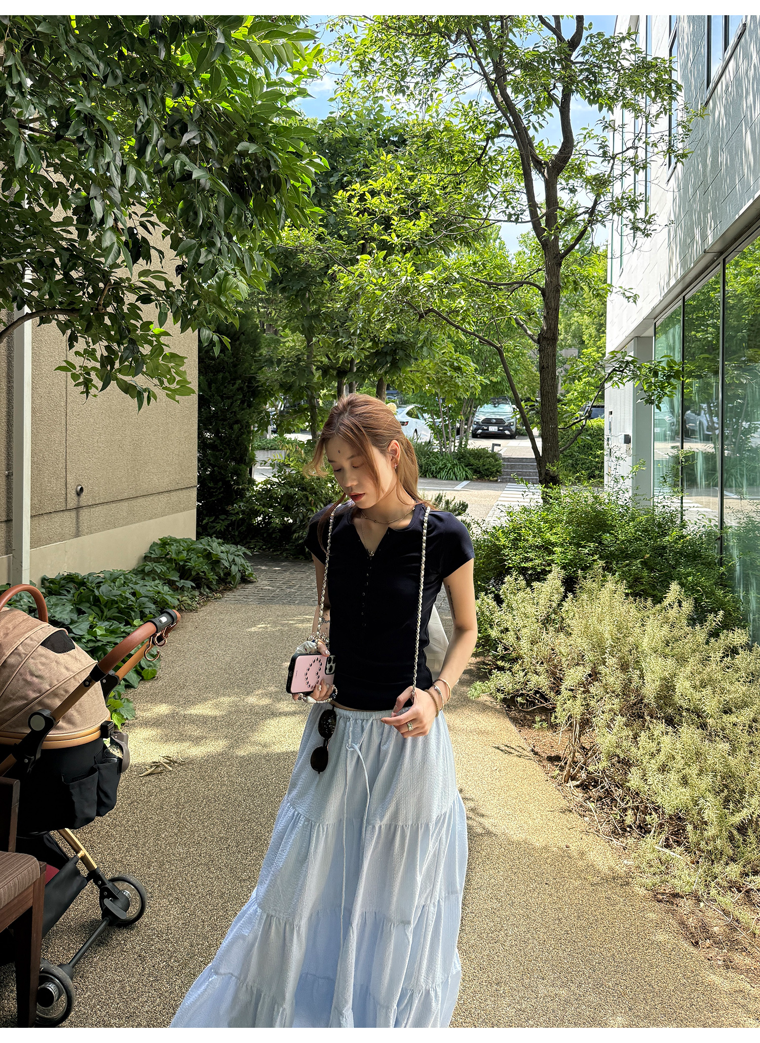 LelyMooch 選べる2色・テンセル混スタッズTシャツ  LEM184