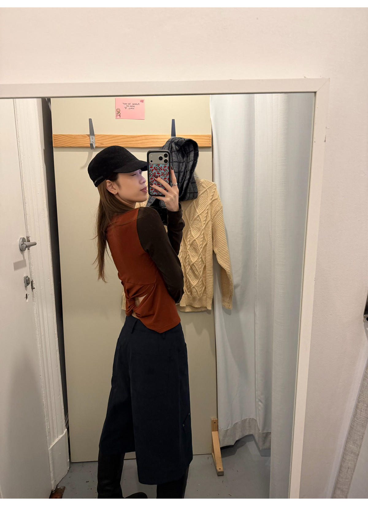 LelyMooch 配色切替 スリムフィット長袖トップス   LEM424