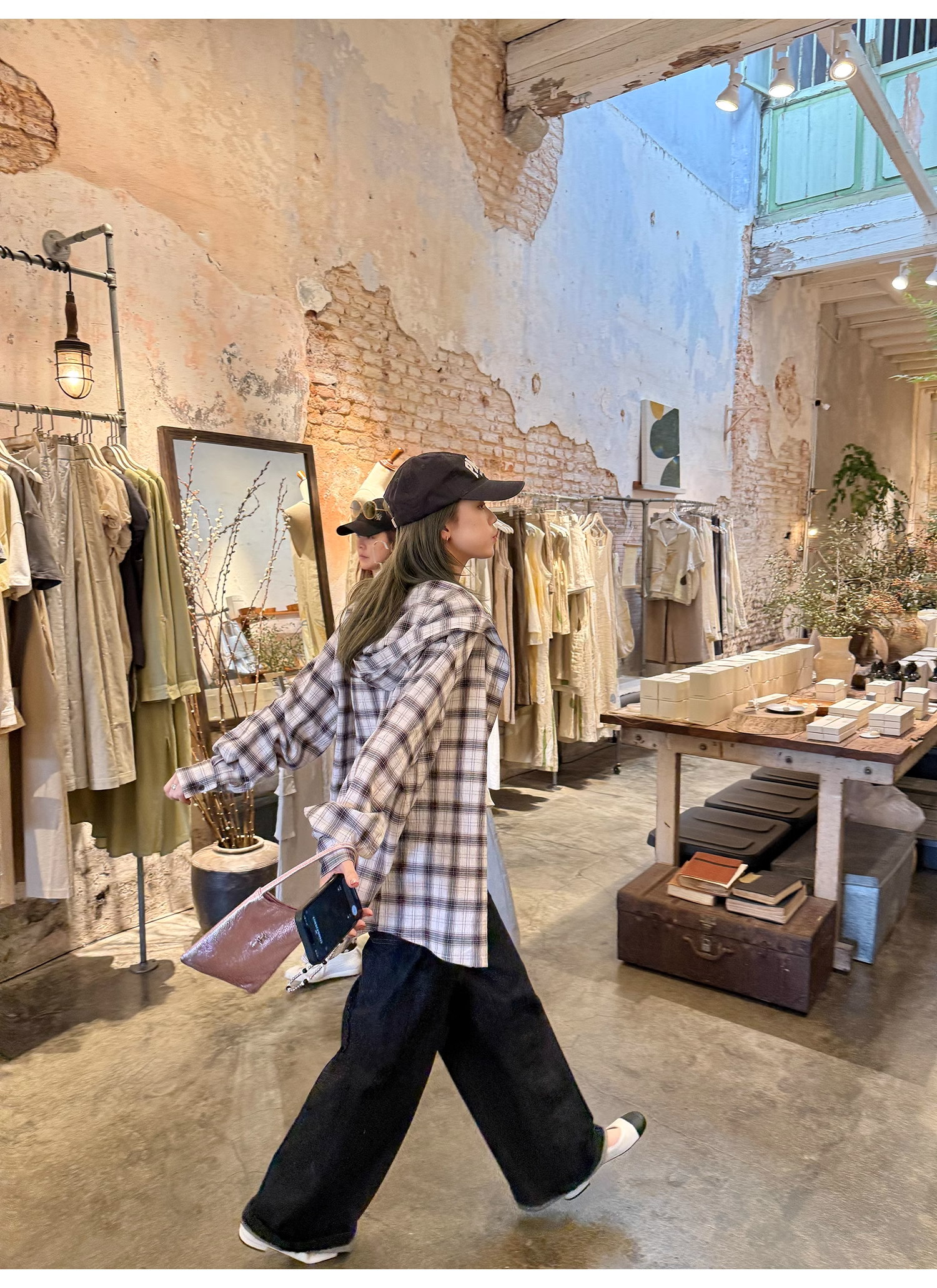 LelyMooch  フード付きミディ丈長袖チェックシャツ  LEM101