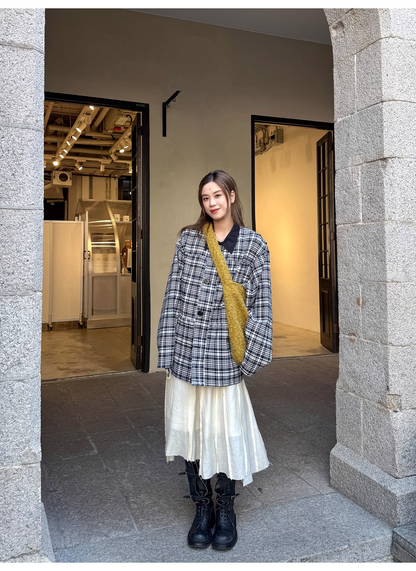 LelyMooch black and white checked trench coat, midi length LEM078