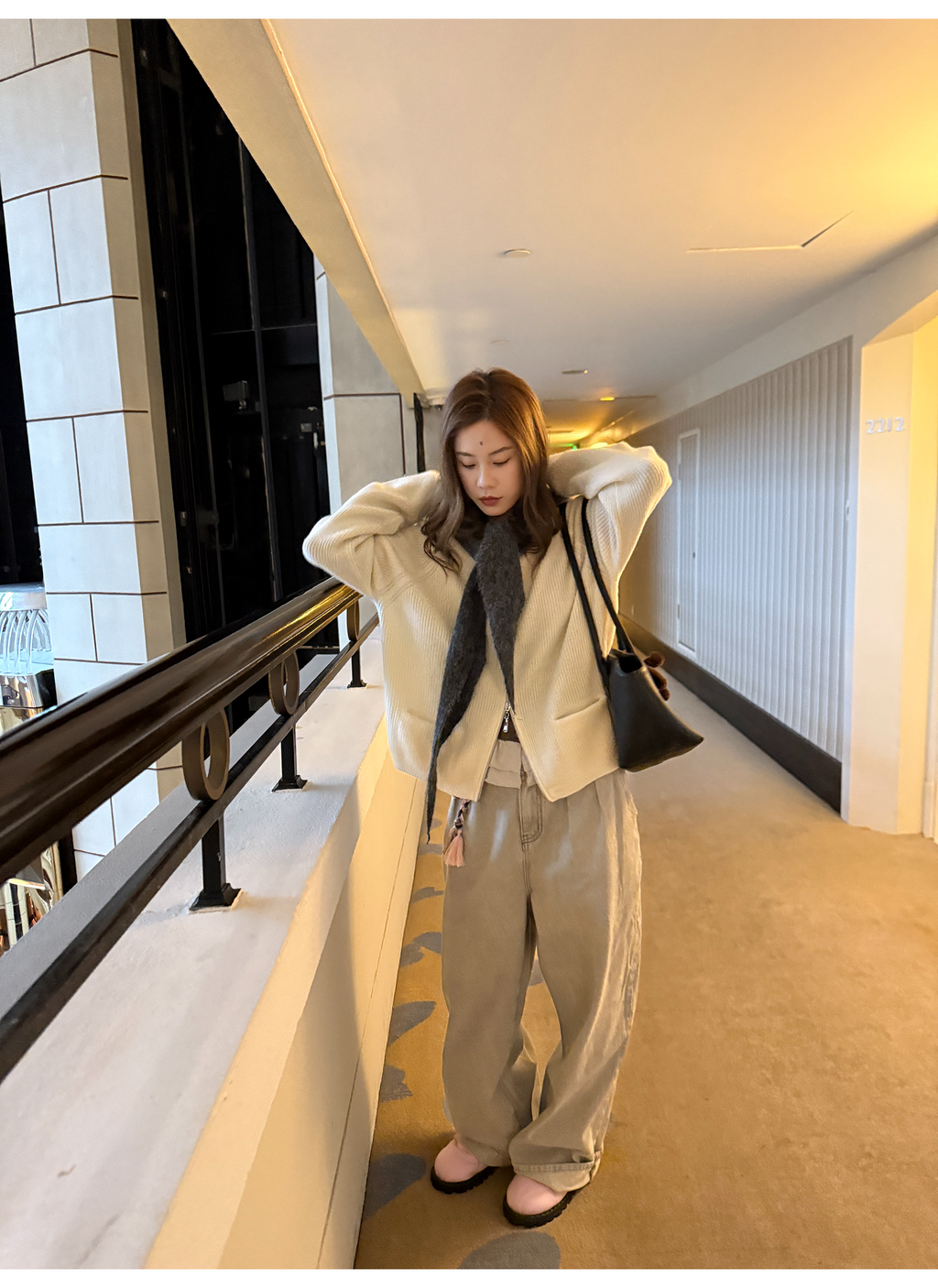 LelyMooch 韓ストムード アッシュホワイトデニム  LEM270