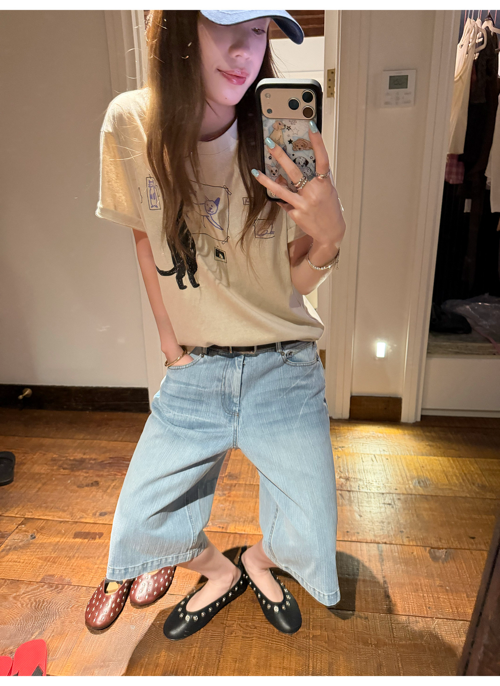 LelyMooch 手描き風ネコプリントTシャツ  LEM357