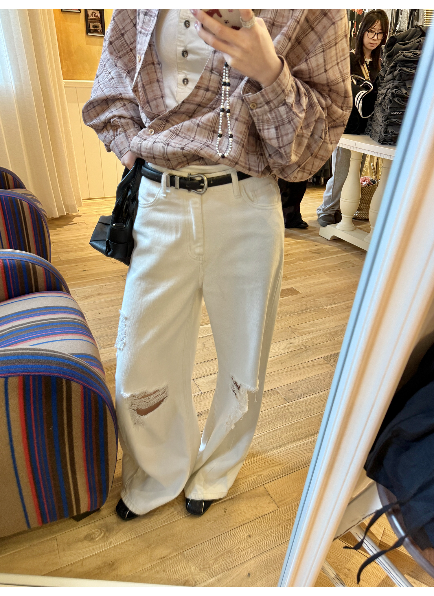 LelyMooch  ホワイト ワイドパンツ（ダメージ加工） LEM116