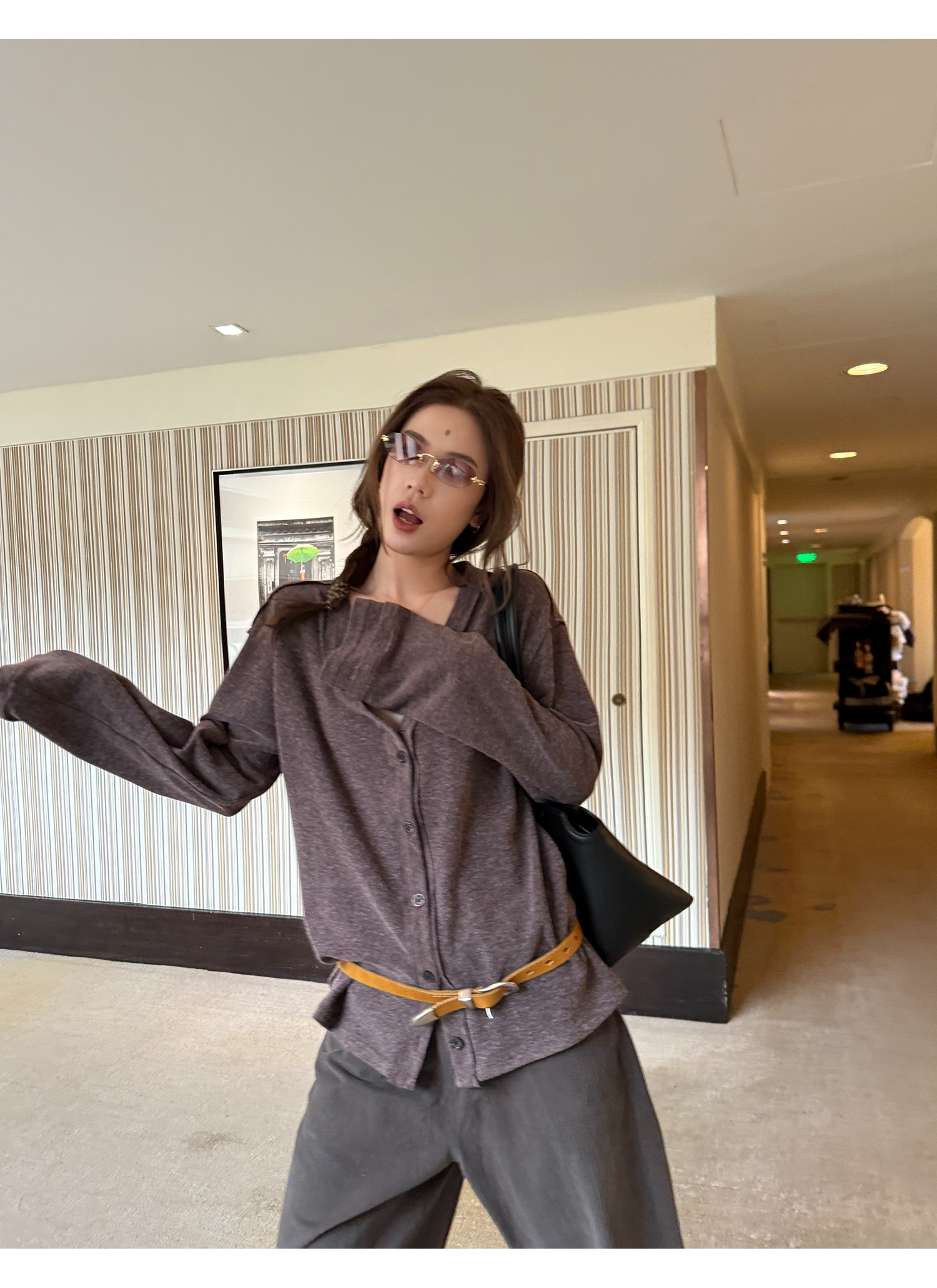 LelyMooch Vネック フェイクウールカーディガン 秋LEM234