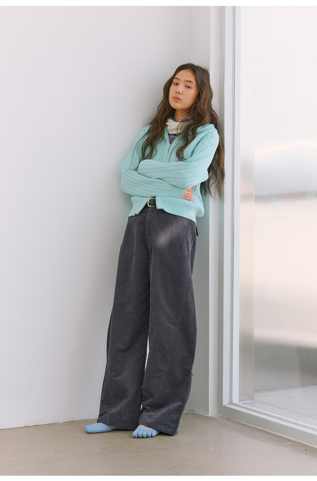 プレミアムコーデュロイ カーブパンツ  LOM109