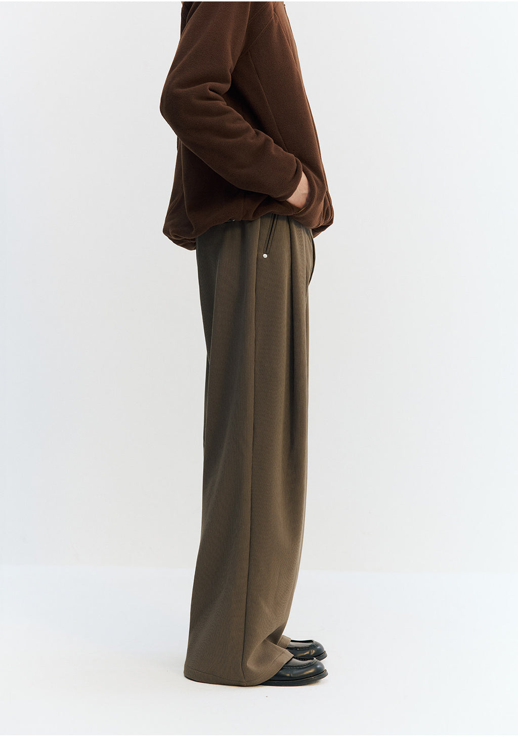 リヨセル混　不規則前立て ワイドパンツ LOM046