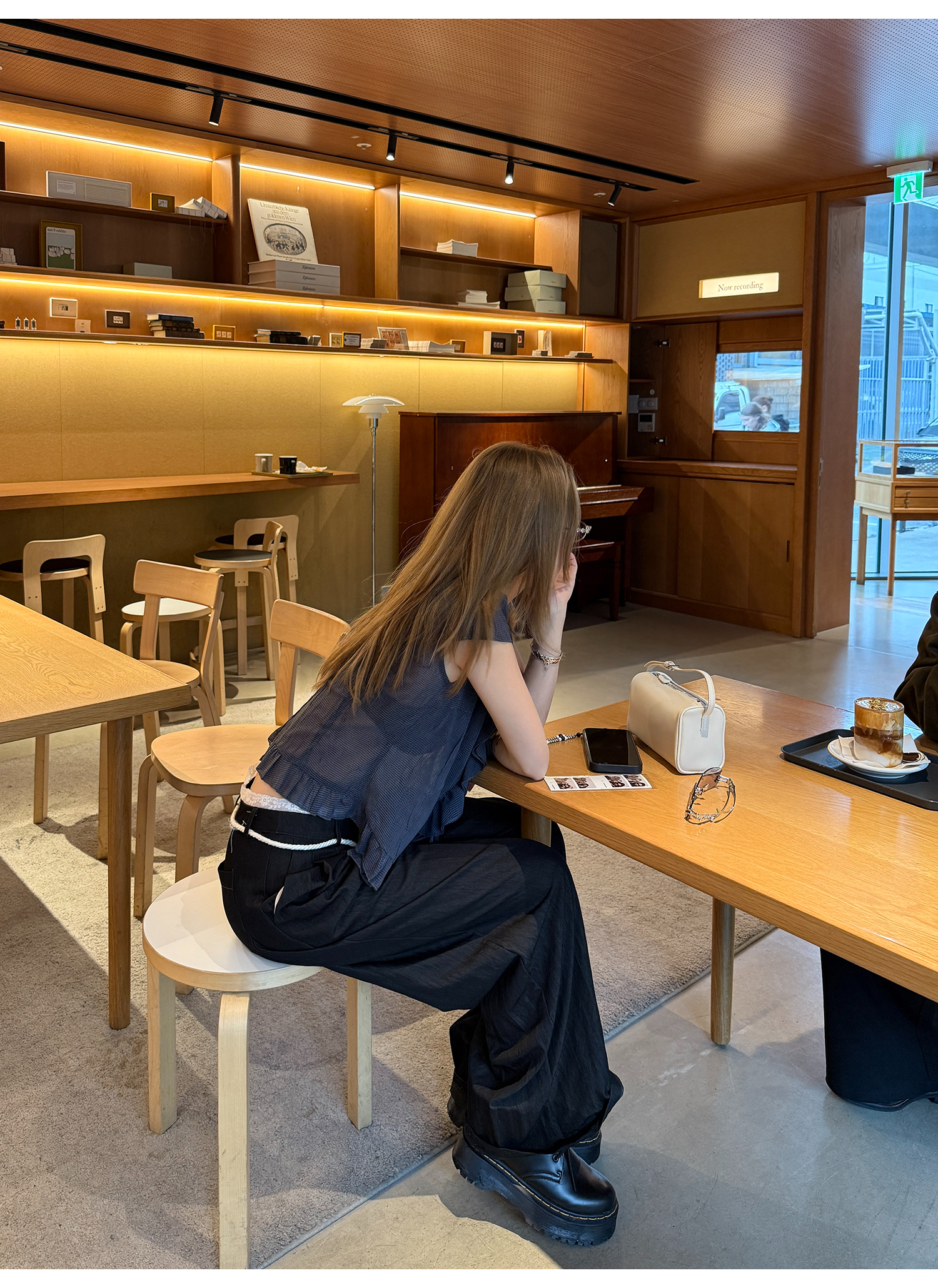 LelyMooch くしゅくしゅ涼感チェック フリルシャツ  LEM175