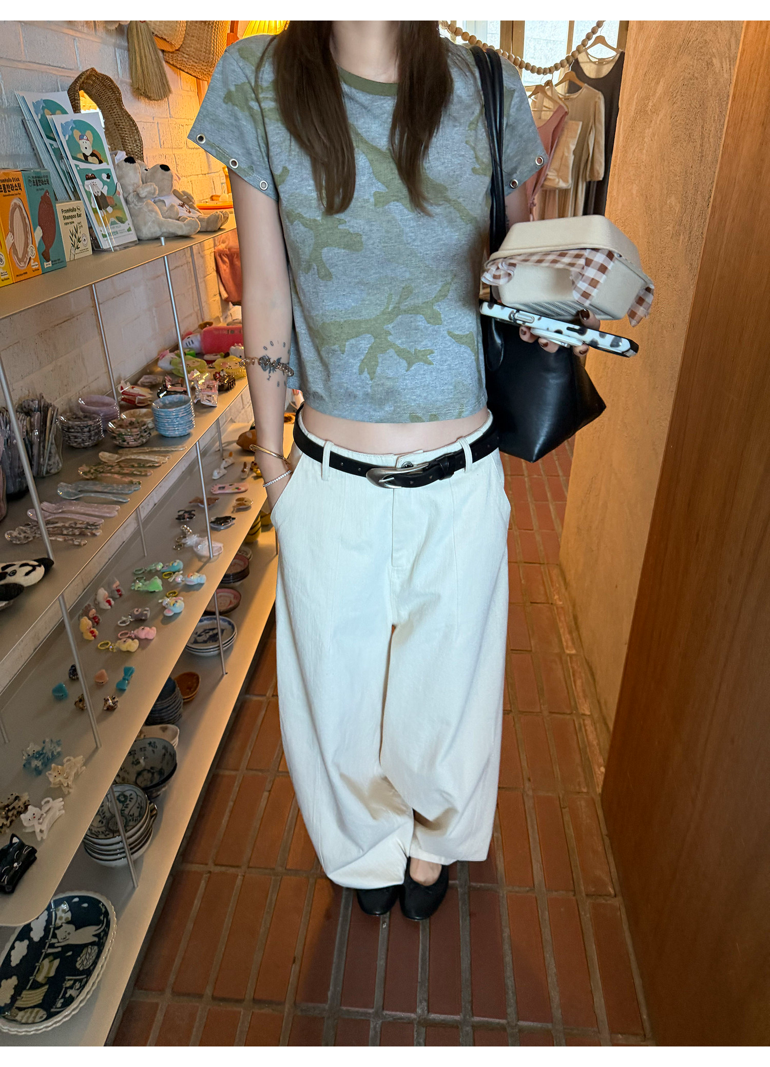 LelyMooch ウォッシュ迷彩 コンパクトTシャツ　LEM393