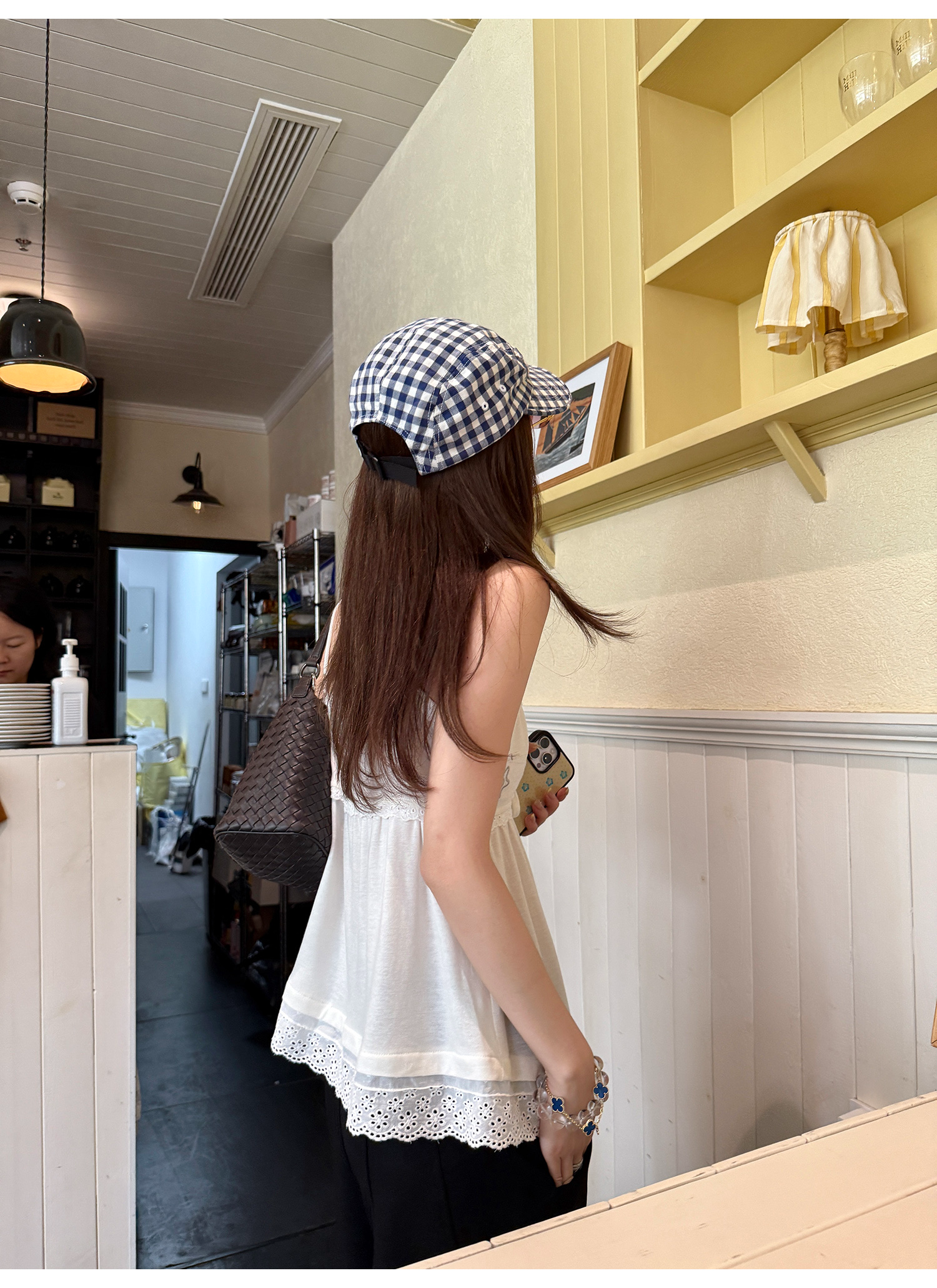 LelyMooch 刺繍入りテンセルキャミ  LEM206