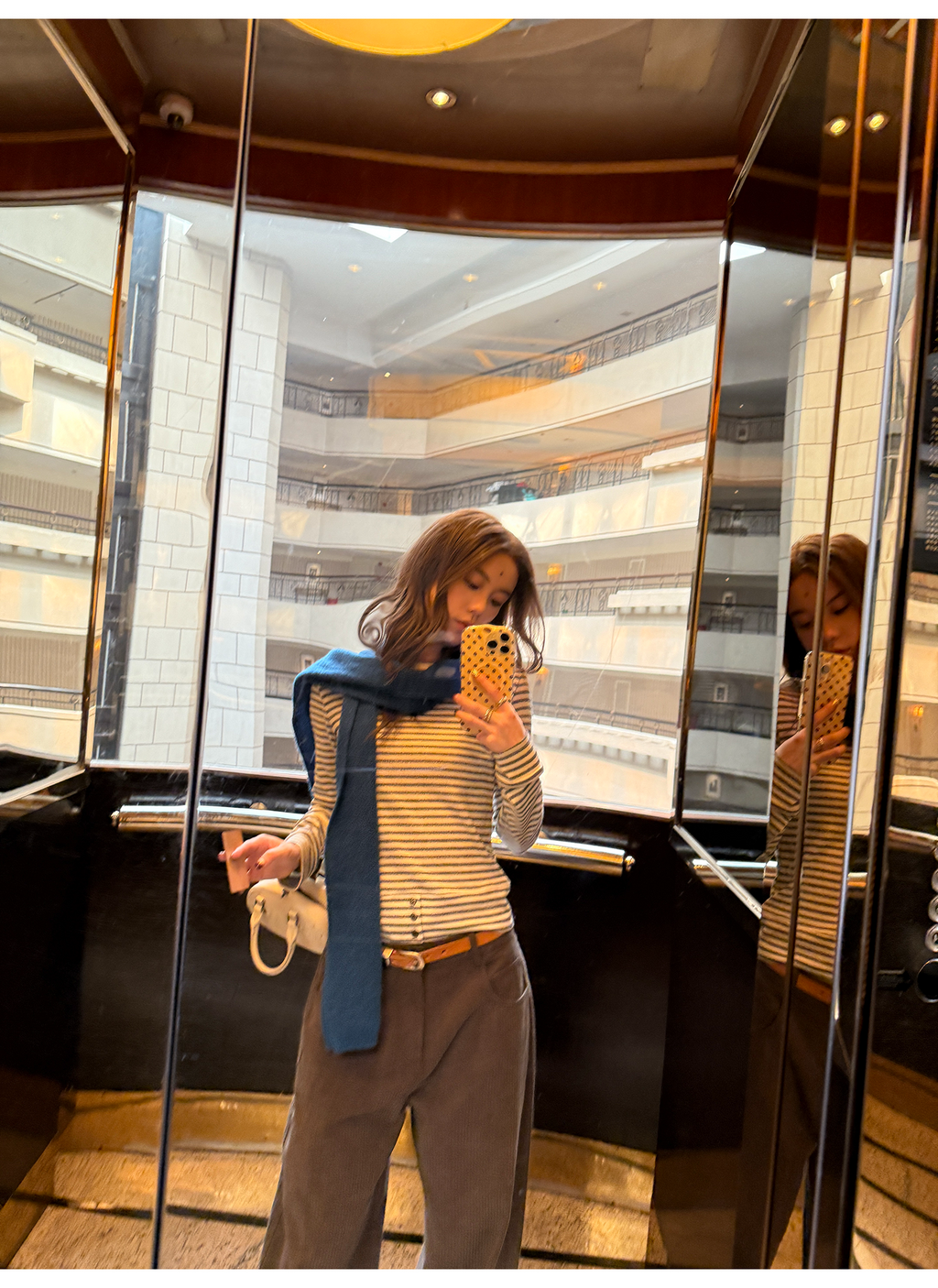 LelyMooch ふんわりグレーボーダーニット  LEM240