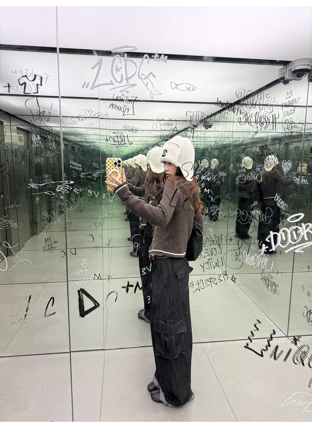 LelyMooch セルビッジ黒デニムパンツ　LEM257