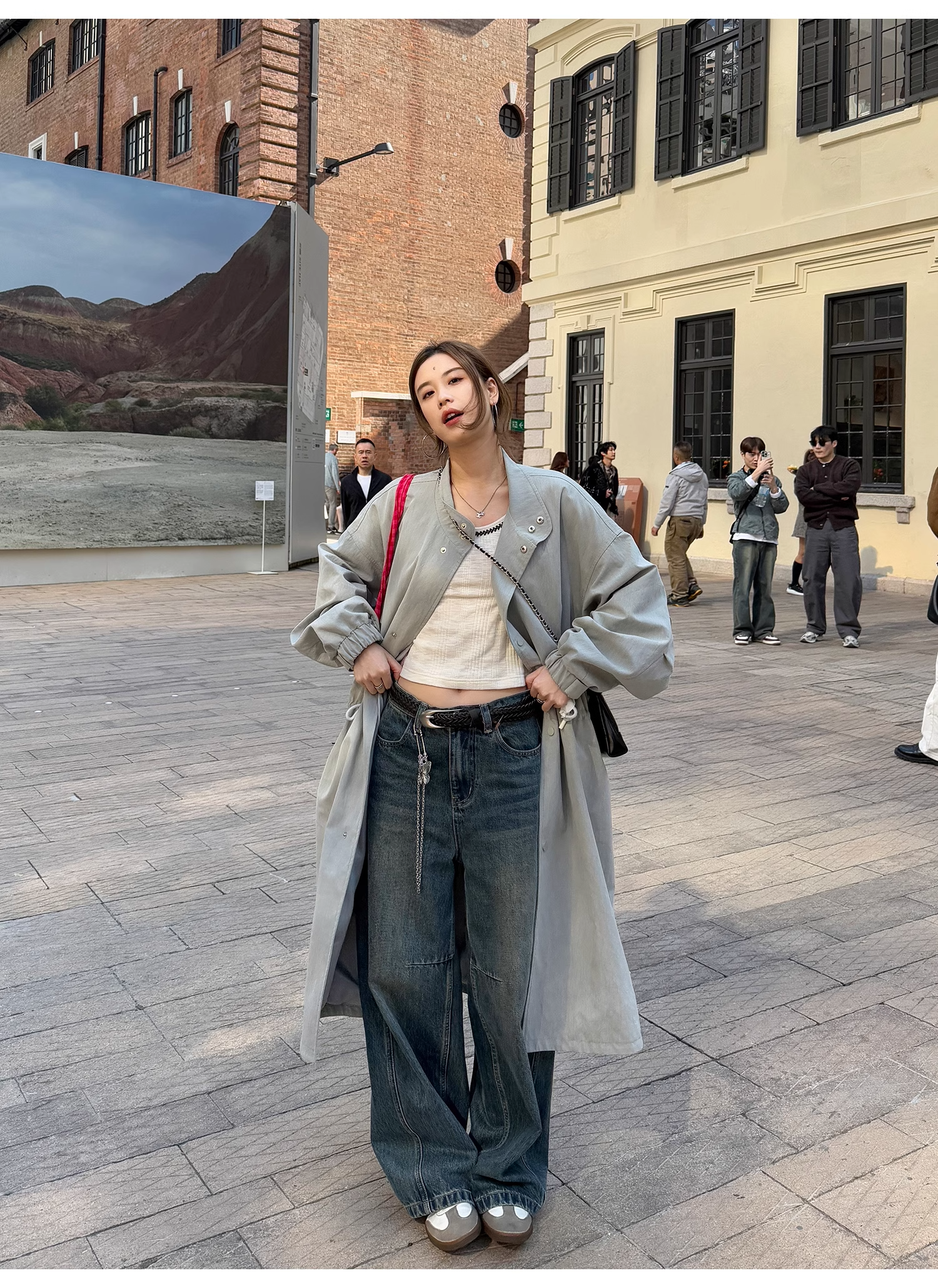 LelyMooch  ウォッシュブルーのジーンズ  LEM087