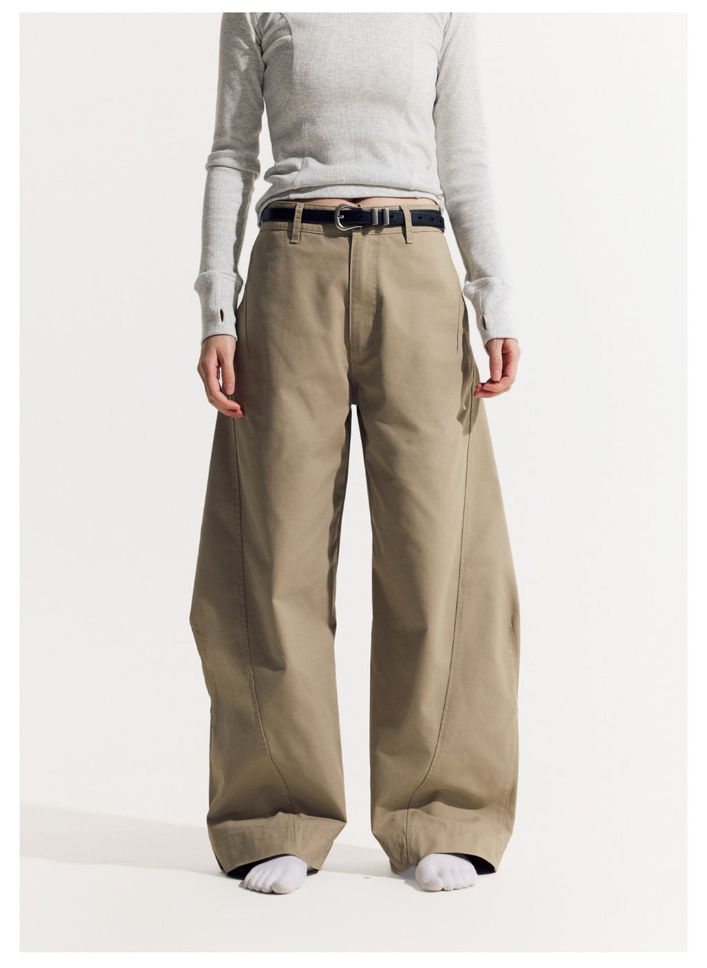 LOM030同型 軽やかな春夏素材 立体カーブワイドパンツ  LOM051