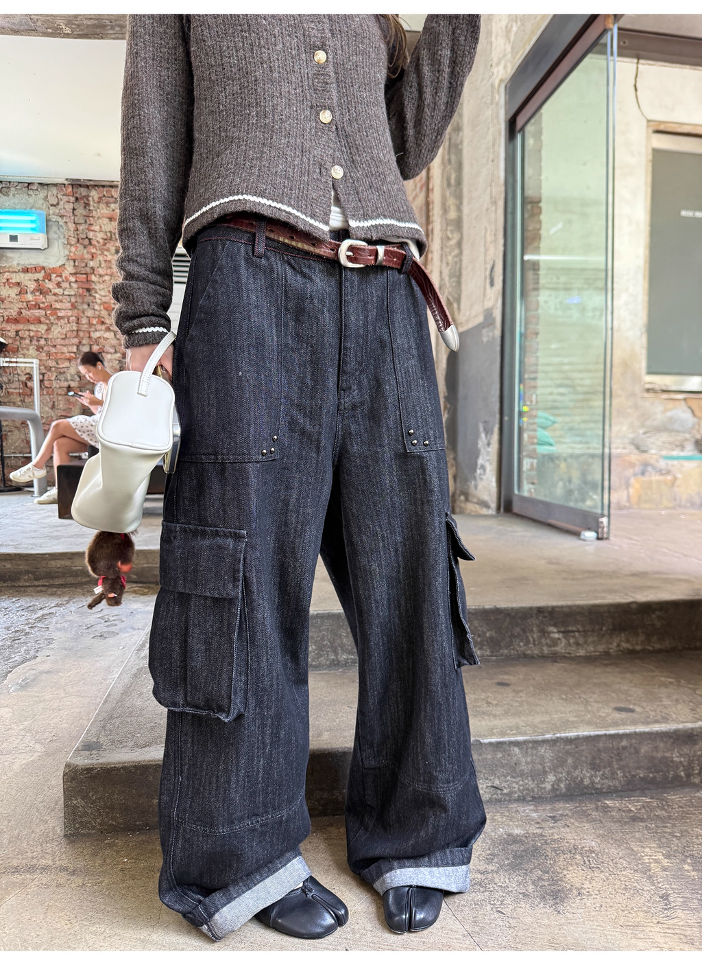 LelyMooch セルビッジ黒デニムパンツ　LEM257