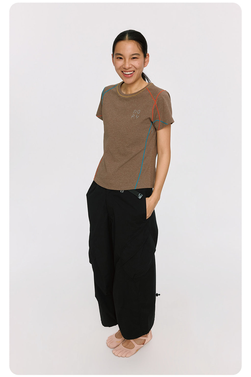 すっきり見える 配色ステッチ半袖Tシャツ  LOM075