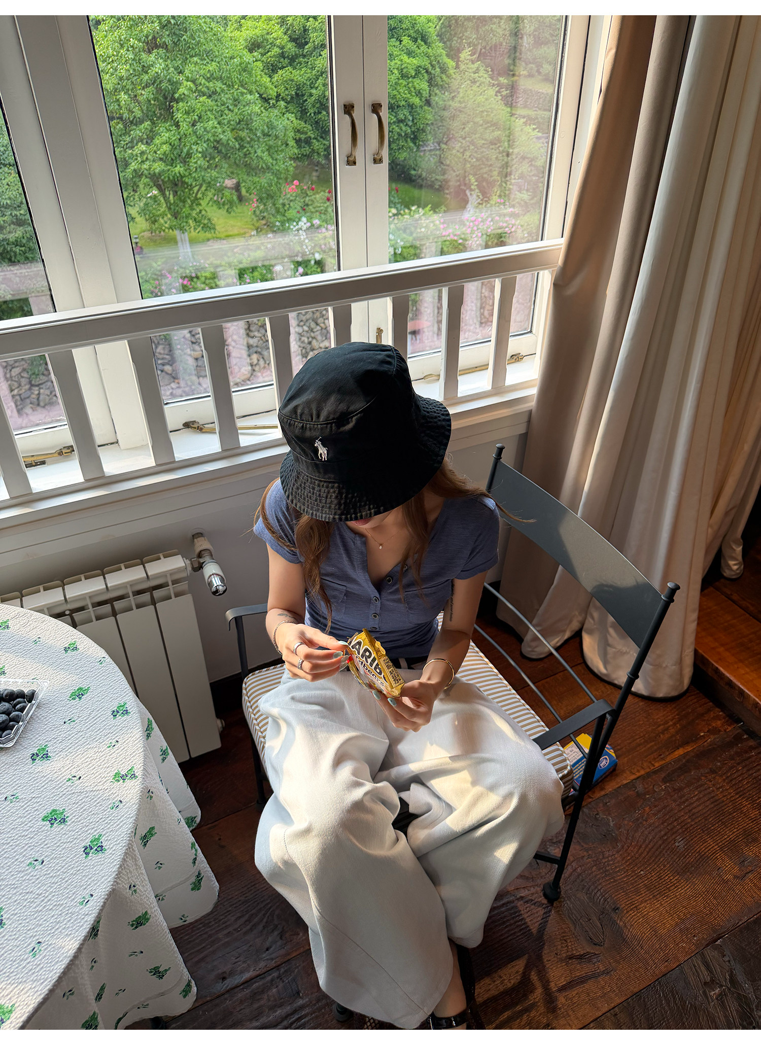 LelyMooch フラップポケットのヘンリーTシャツ  LEM359