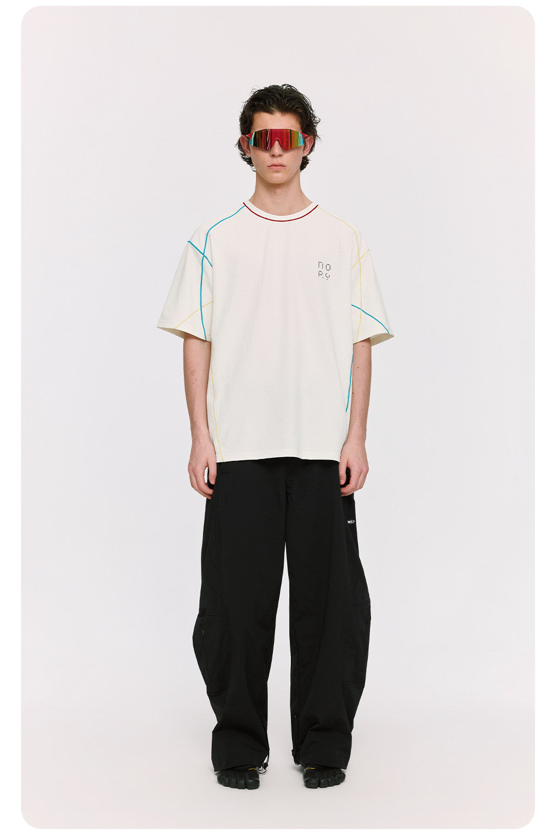 ゆったり着られる 配色ステッチ半袖Tシャツ  LOM074
