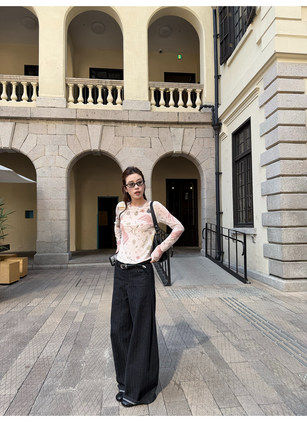 LelyMooch 黒グレー縞柄 すっきりストレートデニム　LEM319