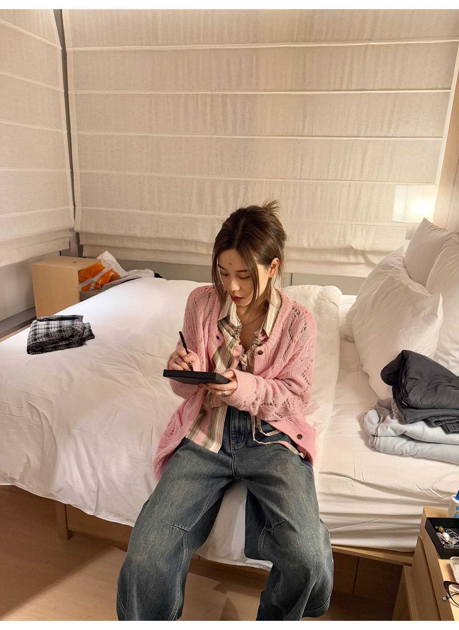 LelyMooch  ウォッシュブルーのジーンズ  LEM087