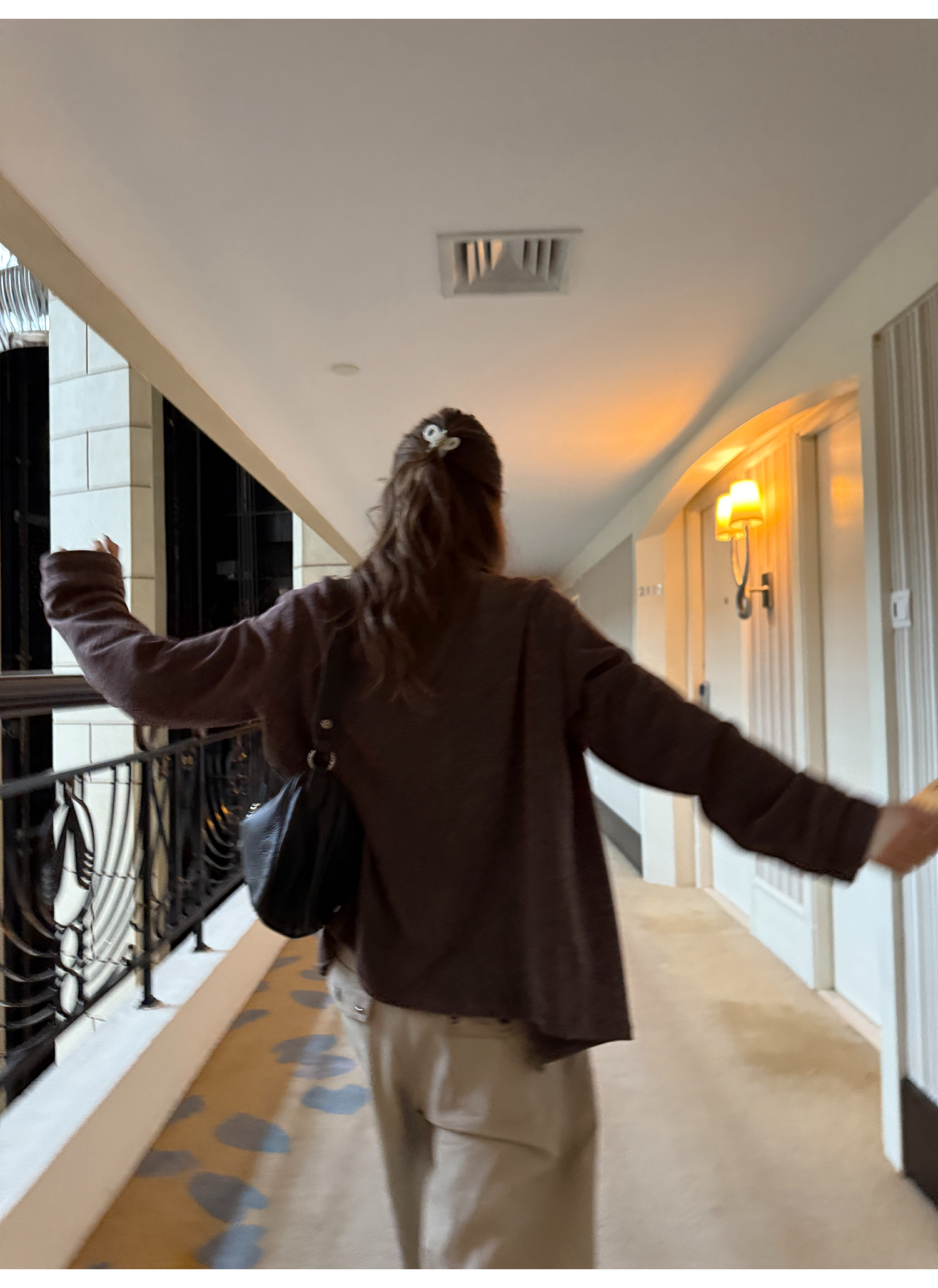 LelyMooch Vネック フェイクウールカーディガン 秋LEM234