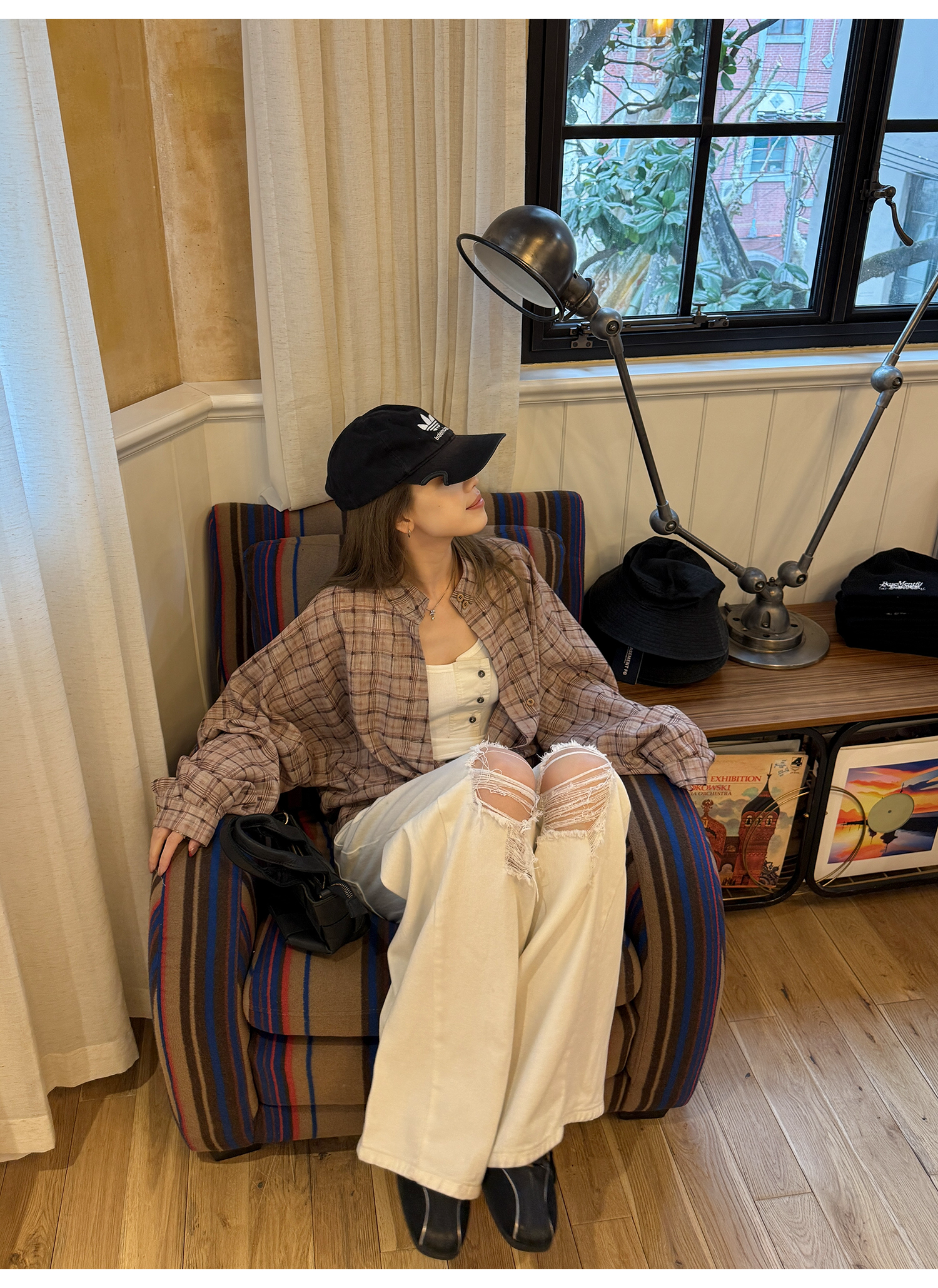 LelyMooch  ホワイト ワイドパンツ（ダメージ加工） LEM116