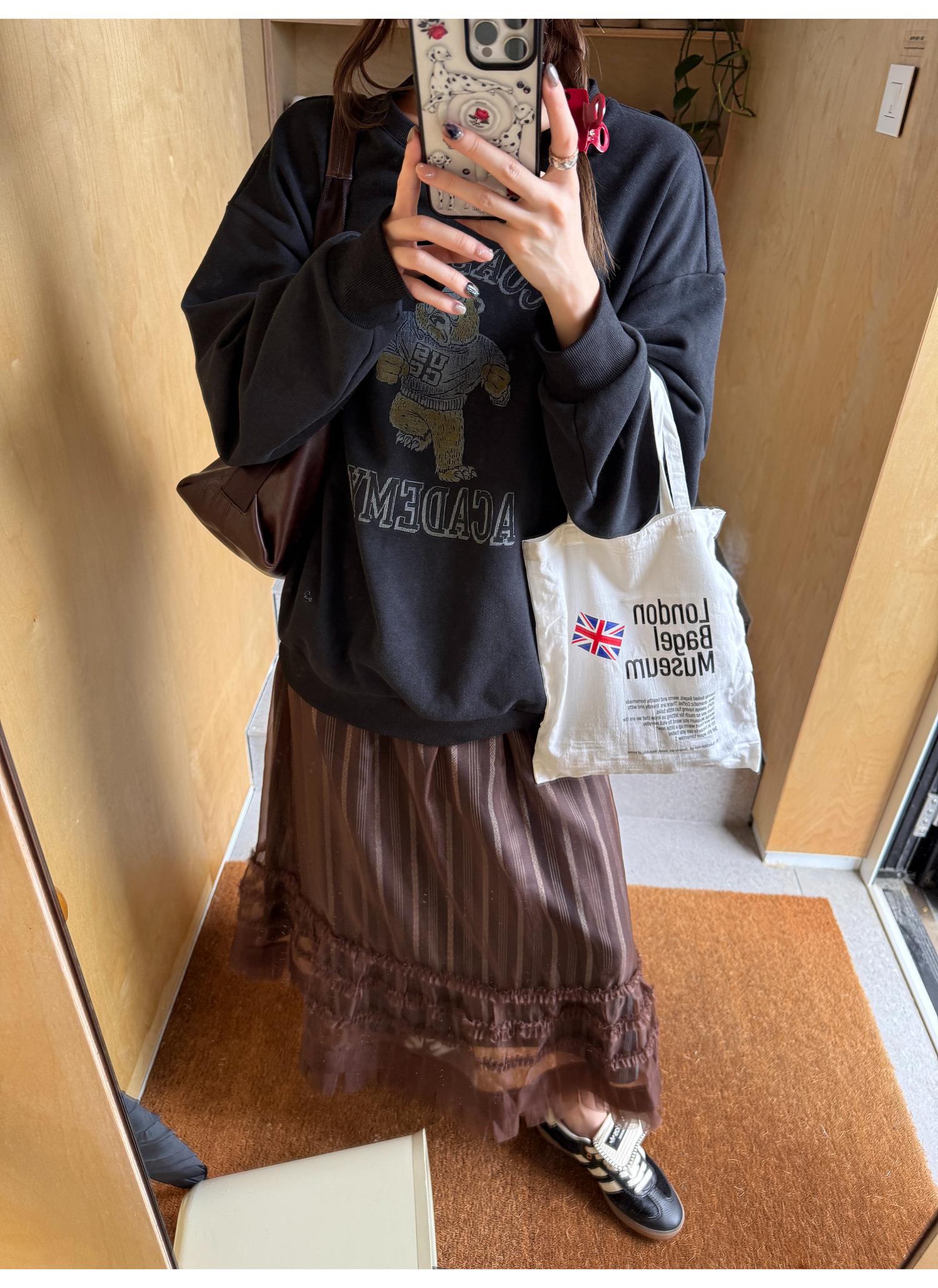 LelyMooch くまプリント古着風スウェット  LEM231