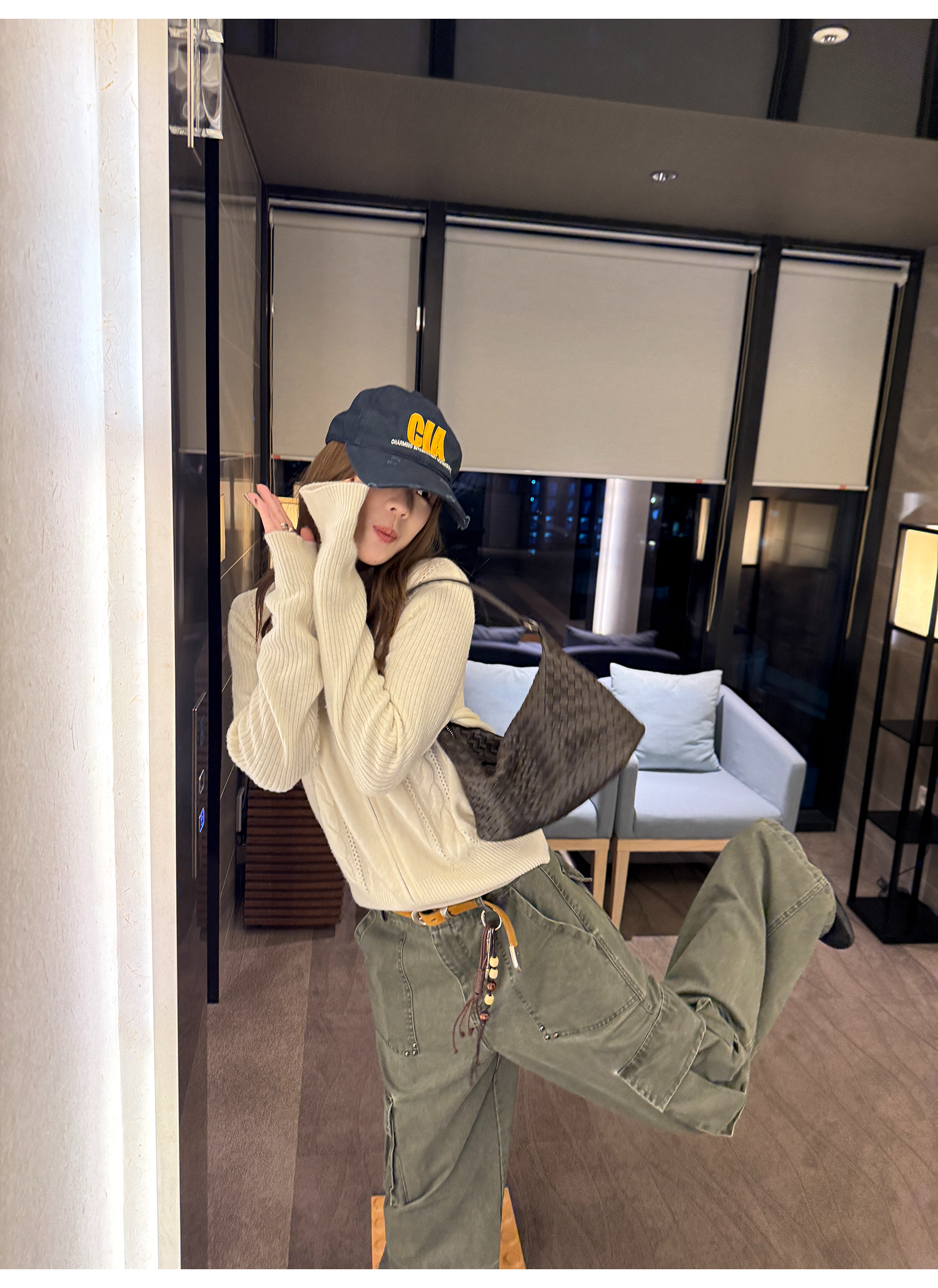 LelyMooch ウール100% ケーブルジップハイネックニット  LEM260