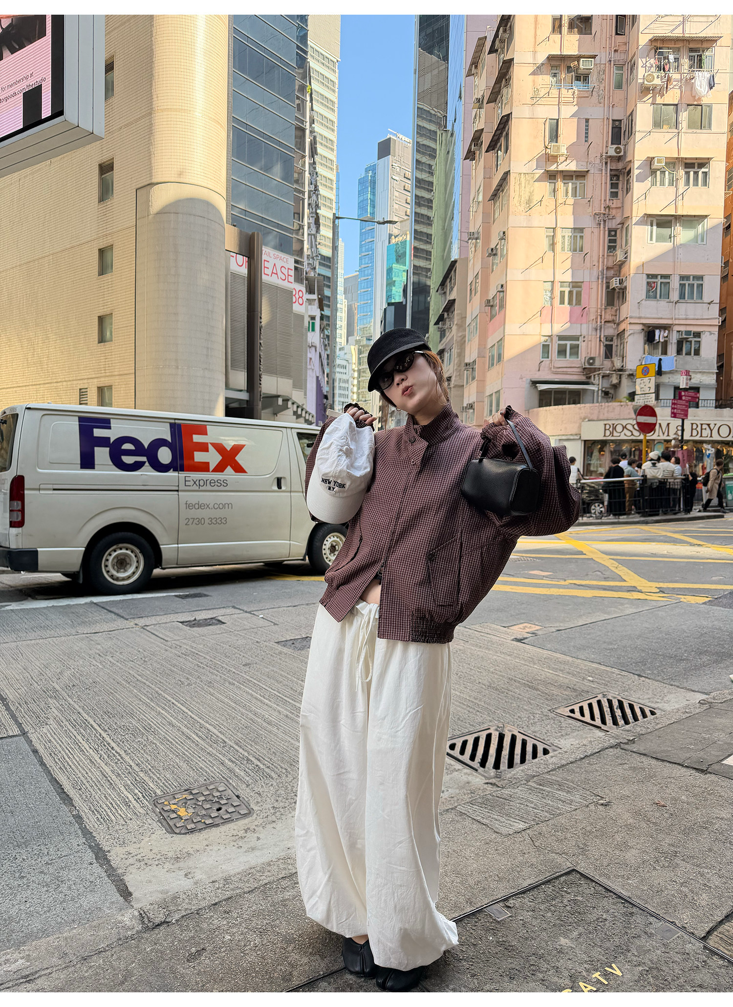 LelyMooch フリルウエスト バルーンワイドパンツ  LEM315