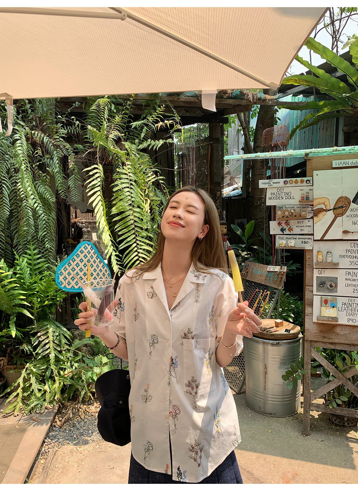 LelyMooch  大人可愛い＊花柄刺繍シャツ  LEM146