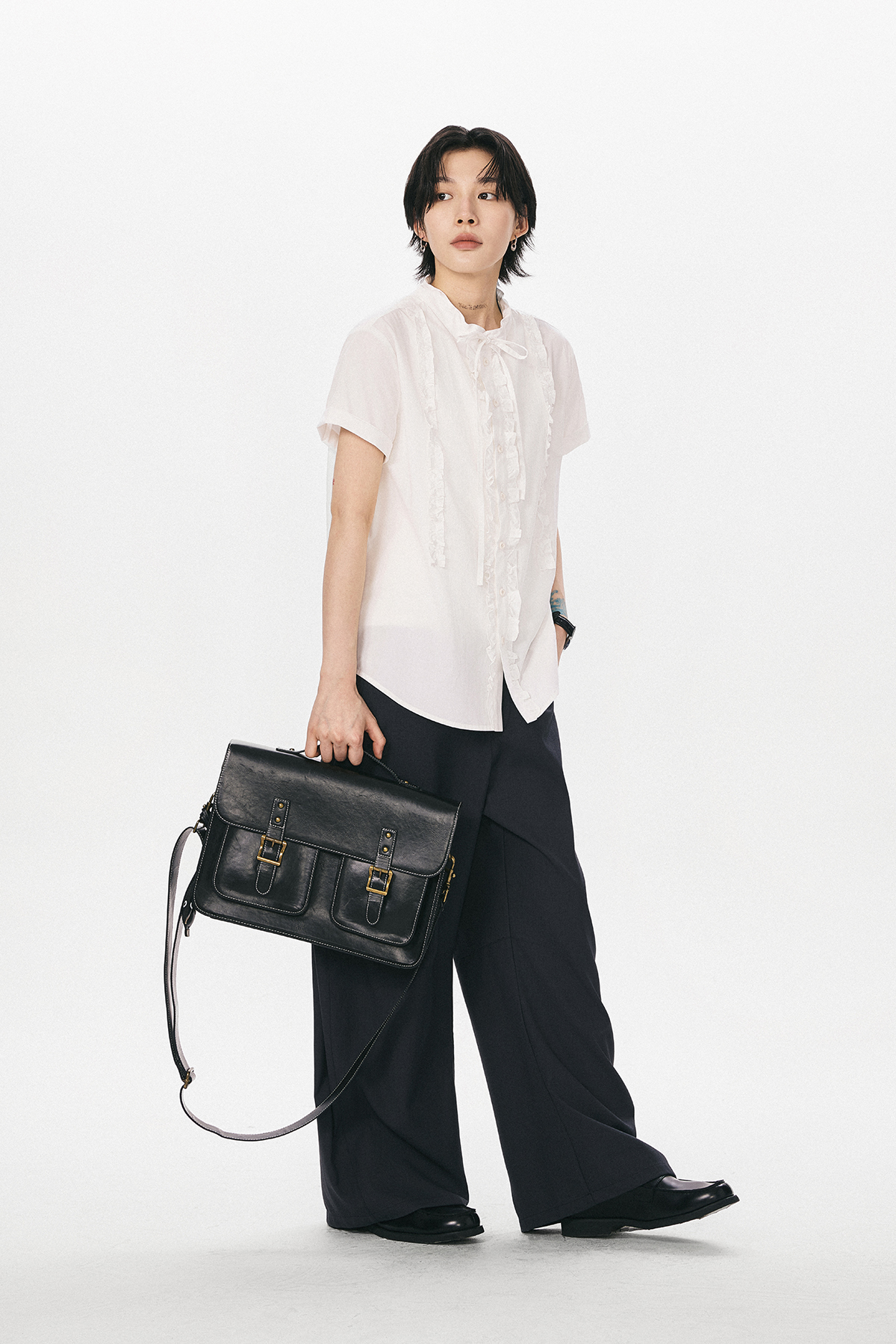 フリルリボン付き半袖シャツ  LOM028