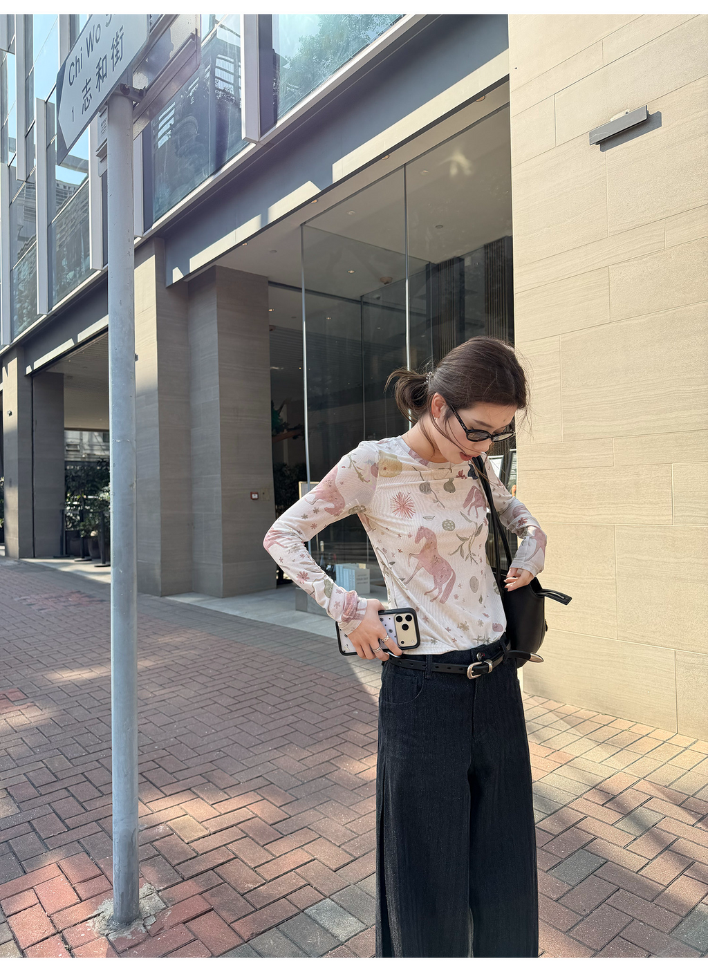 LelyMooch アート総柄シアーメッシュトップス  LEM314