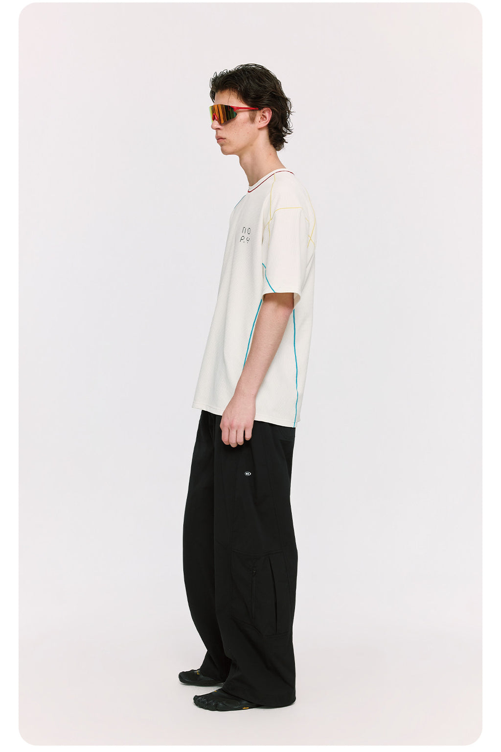 ゆったり着られる 配色ステッチ半袖Tシャツ  LOM074